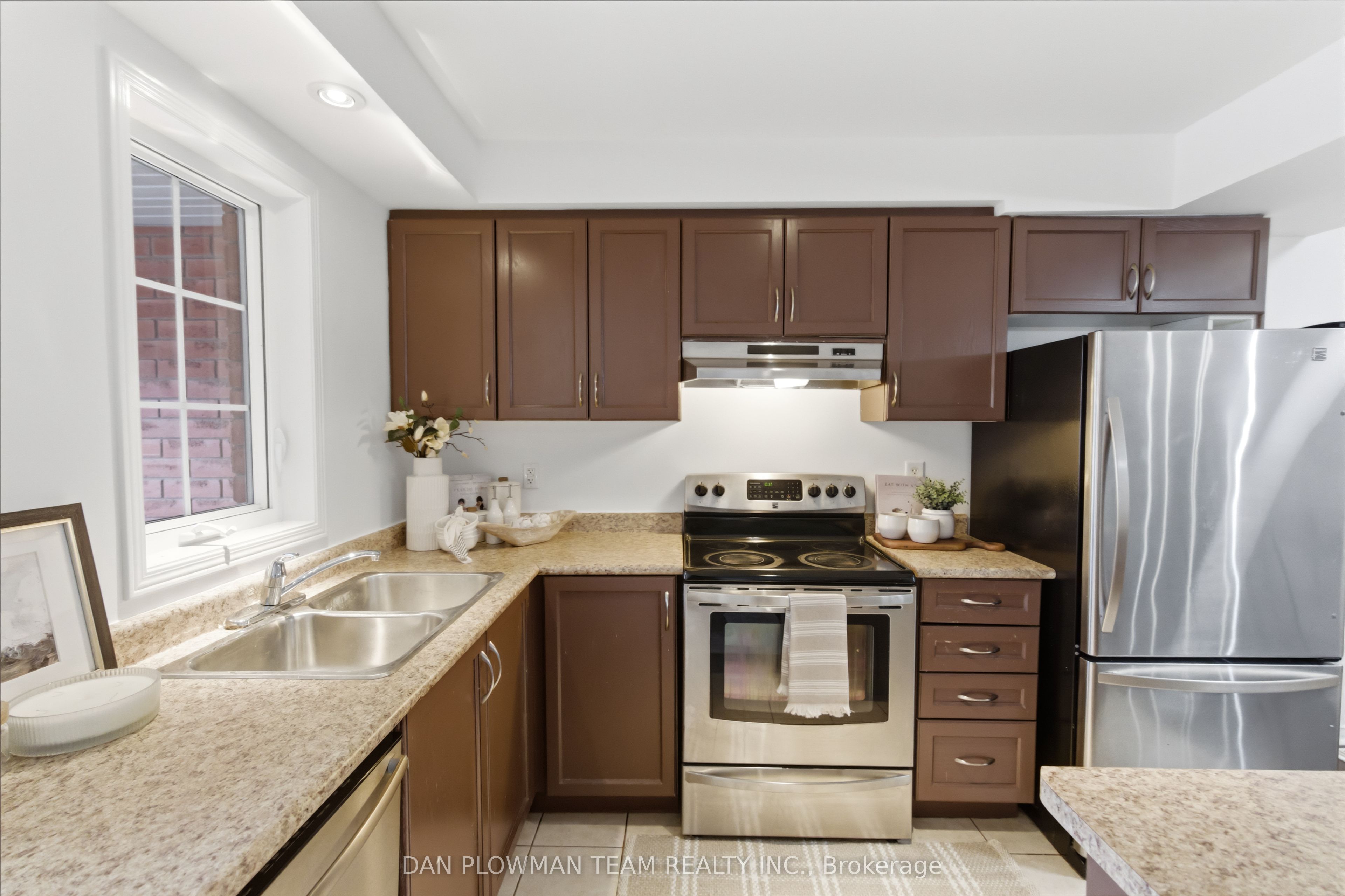 23 Blunden Road Property Photo 12