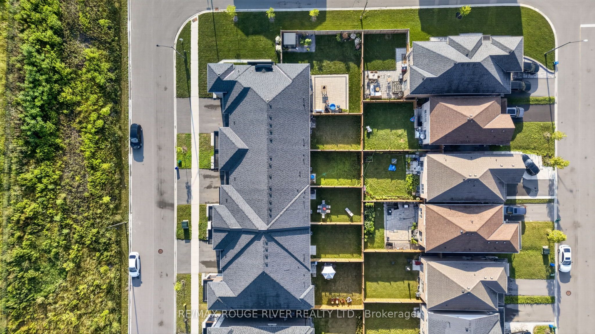 164 Ogston Crescent Property Photo 37