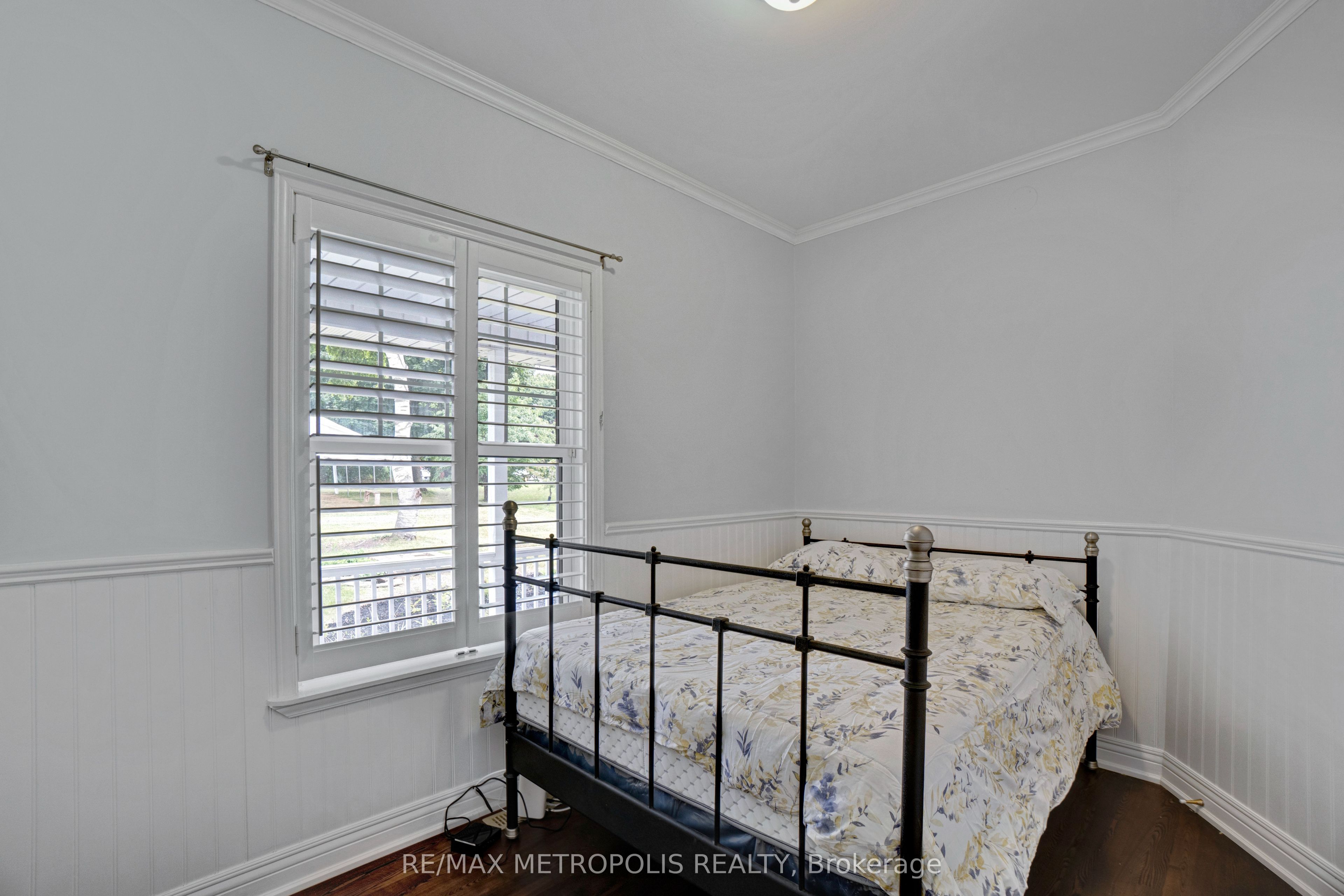 1872 Appleview Road Property Photo 21