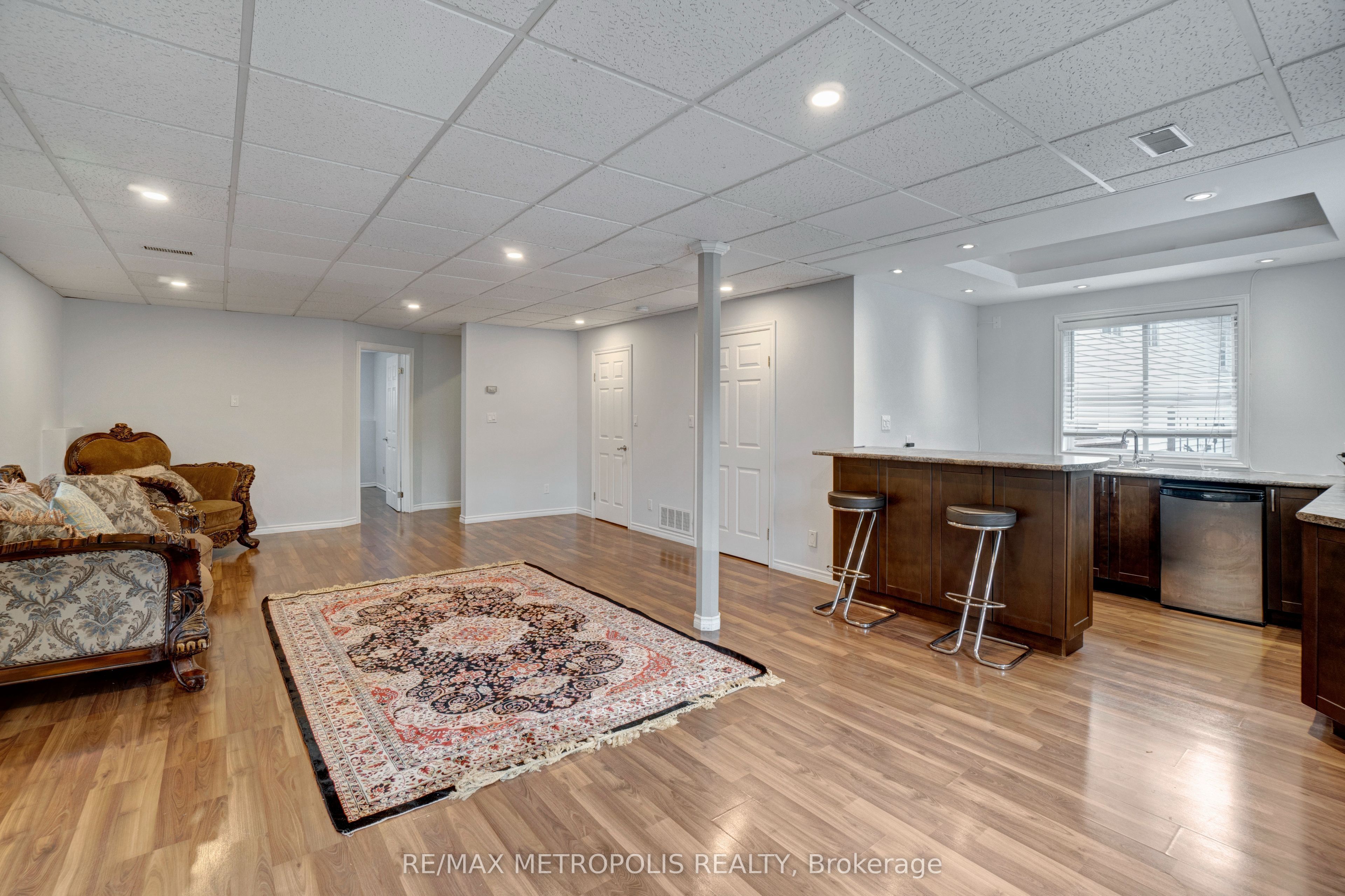 1872 Appleview Road Property Photo 32