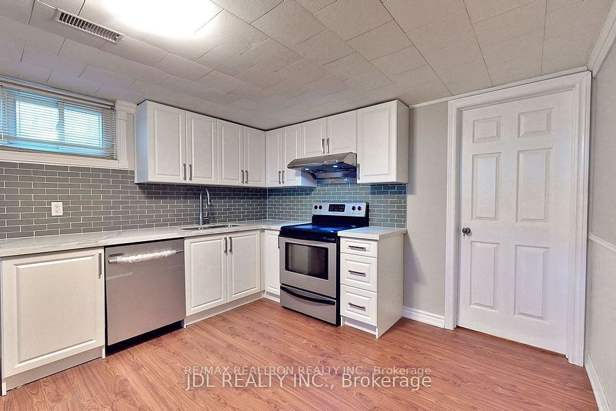 517 Fairleigh Avenue Property Photo 14