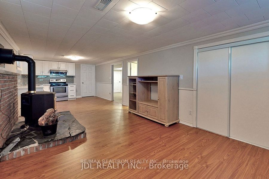 517 Fairleigh Avenue Property Photo 16