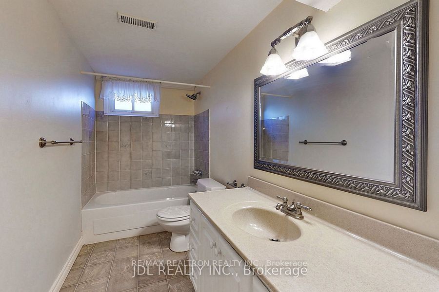 517 Fairleigh Avenue Property Photo 21