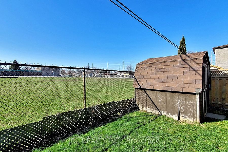 517 Fairleigh Avenue Property Photo 25