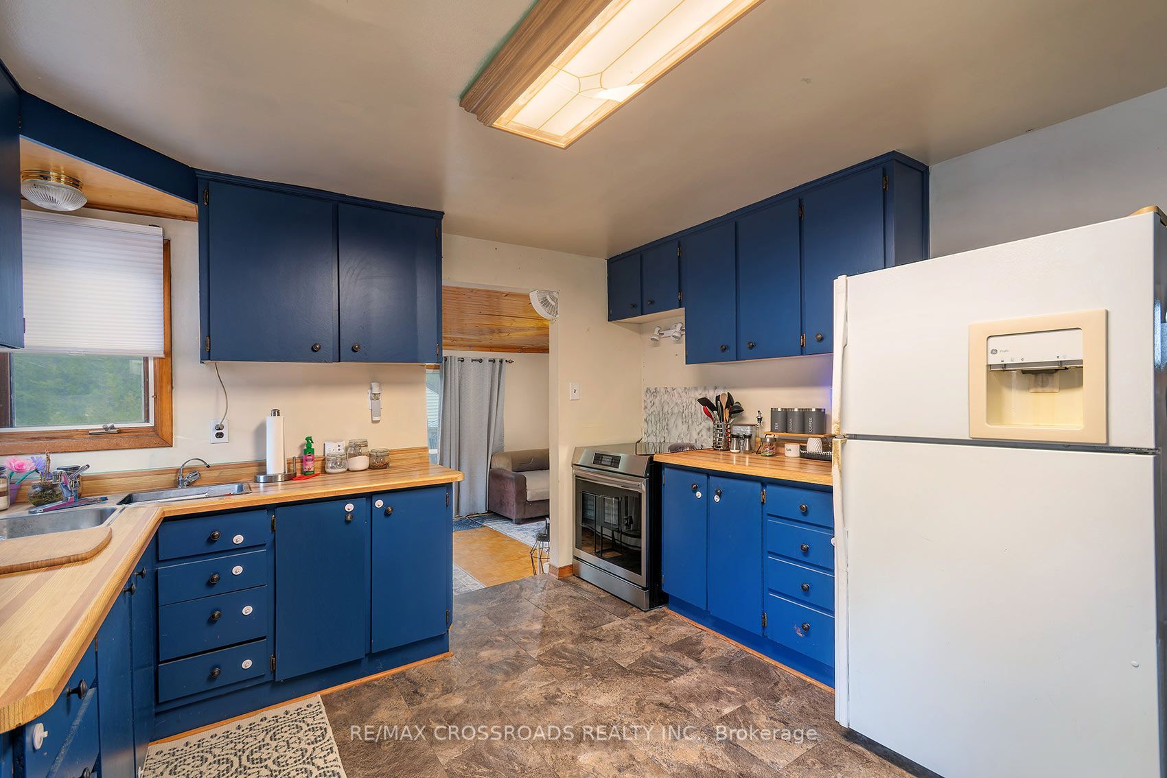 368 Cedar Valley Boulevard Property Photo 8