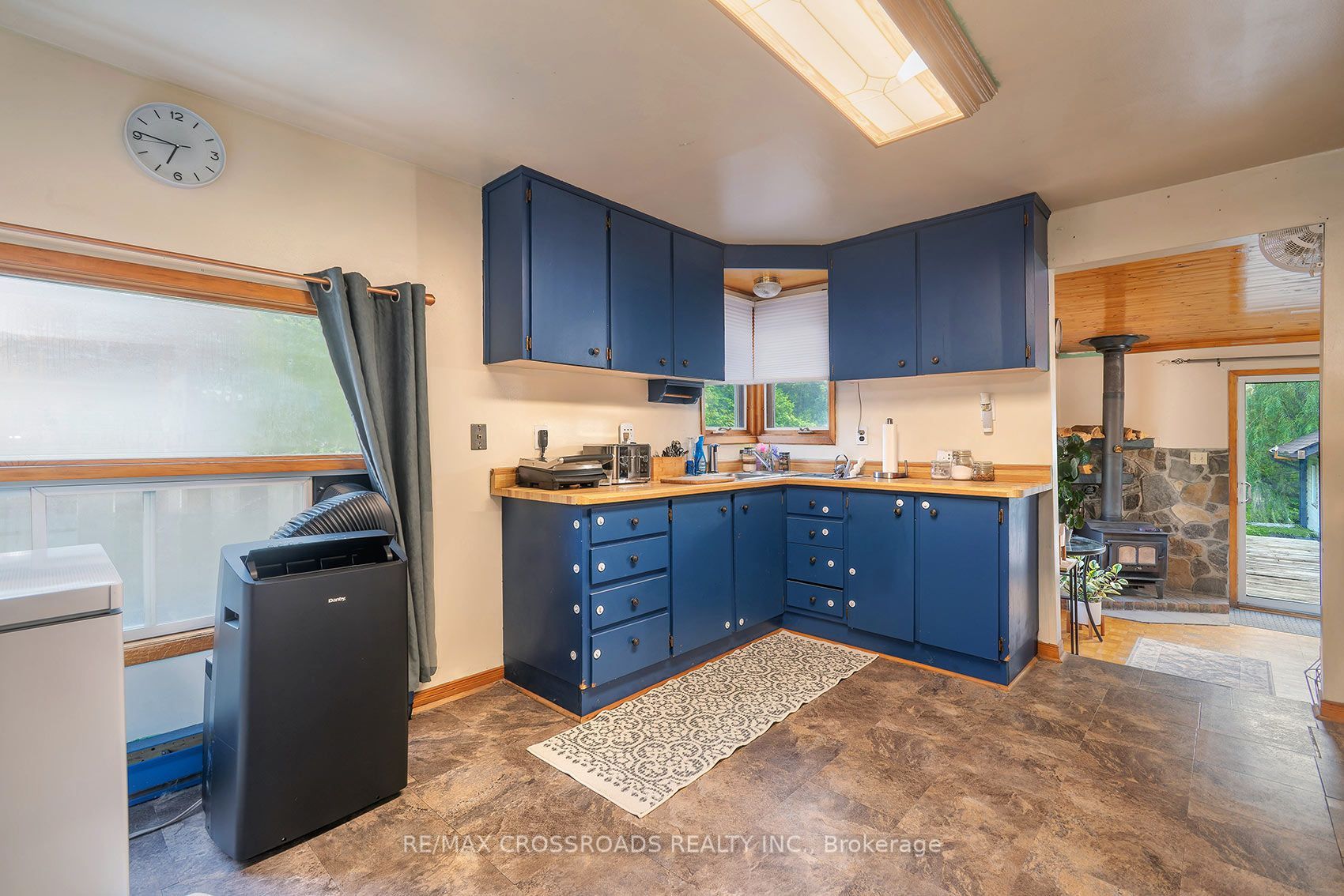 368 Cedar Valley Boulevard Property Photo 10