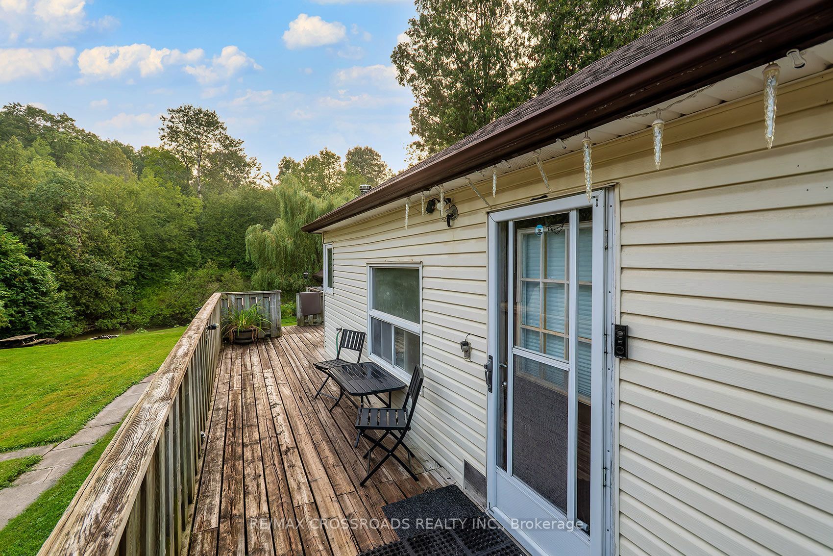 368 Cedar Valley Boulevard Property Photo 18
