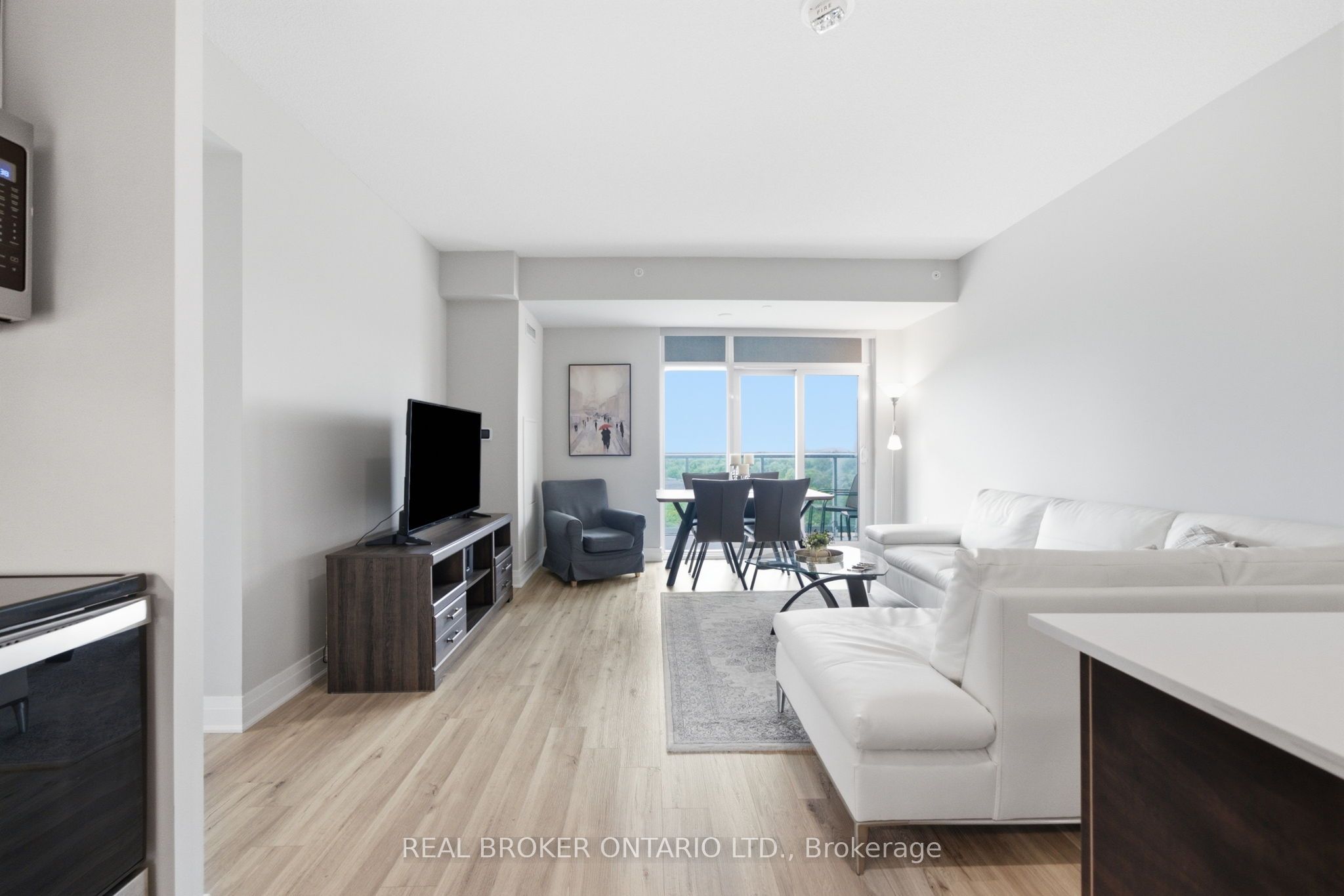 3220 Sheppard Avenue E 701 Property Photo 10