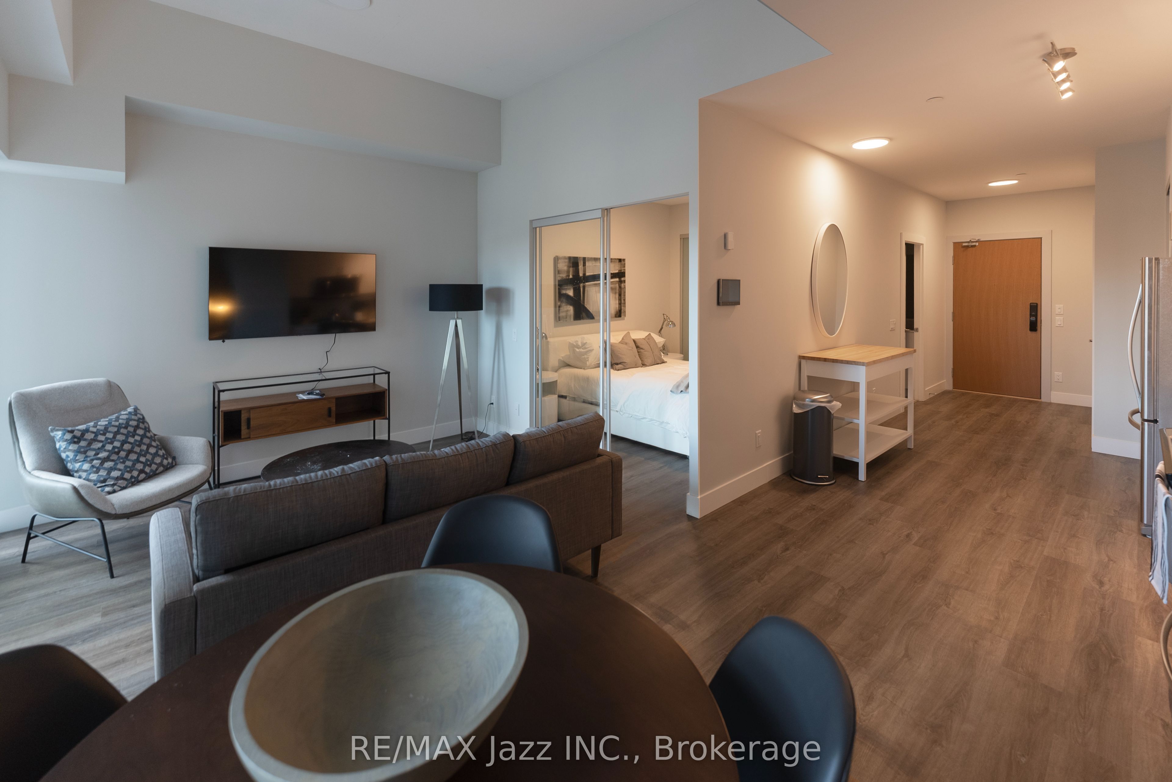 80 Bond Street E 1401 Property Photo 1