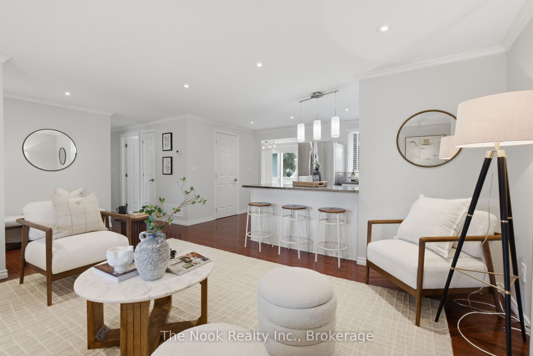 7 Pineridge Crescent Property Photo 9