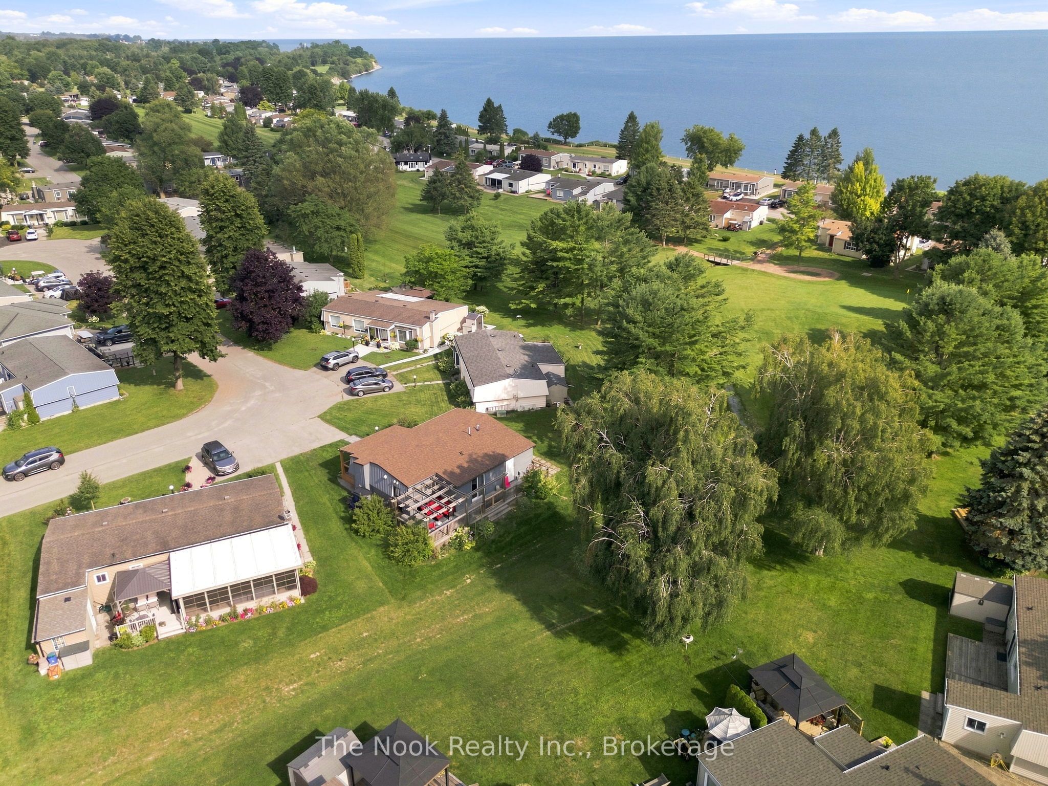 7 Pineridge Crescent Property Photo 20