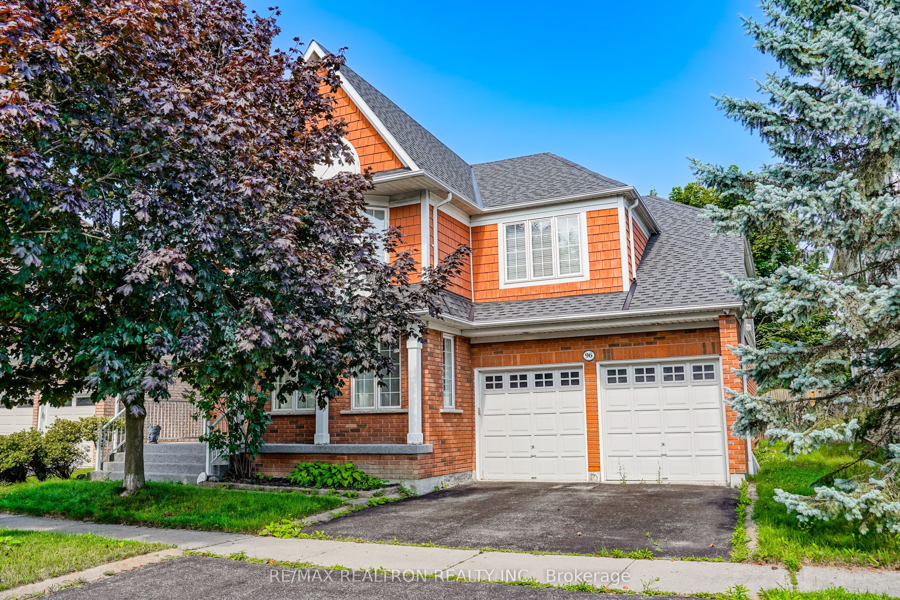 96 Hoile Drive Property Photo 1