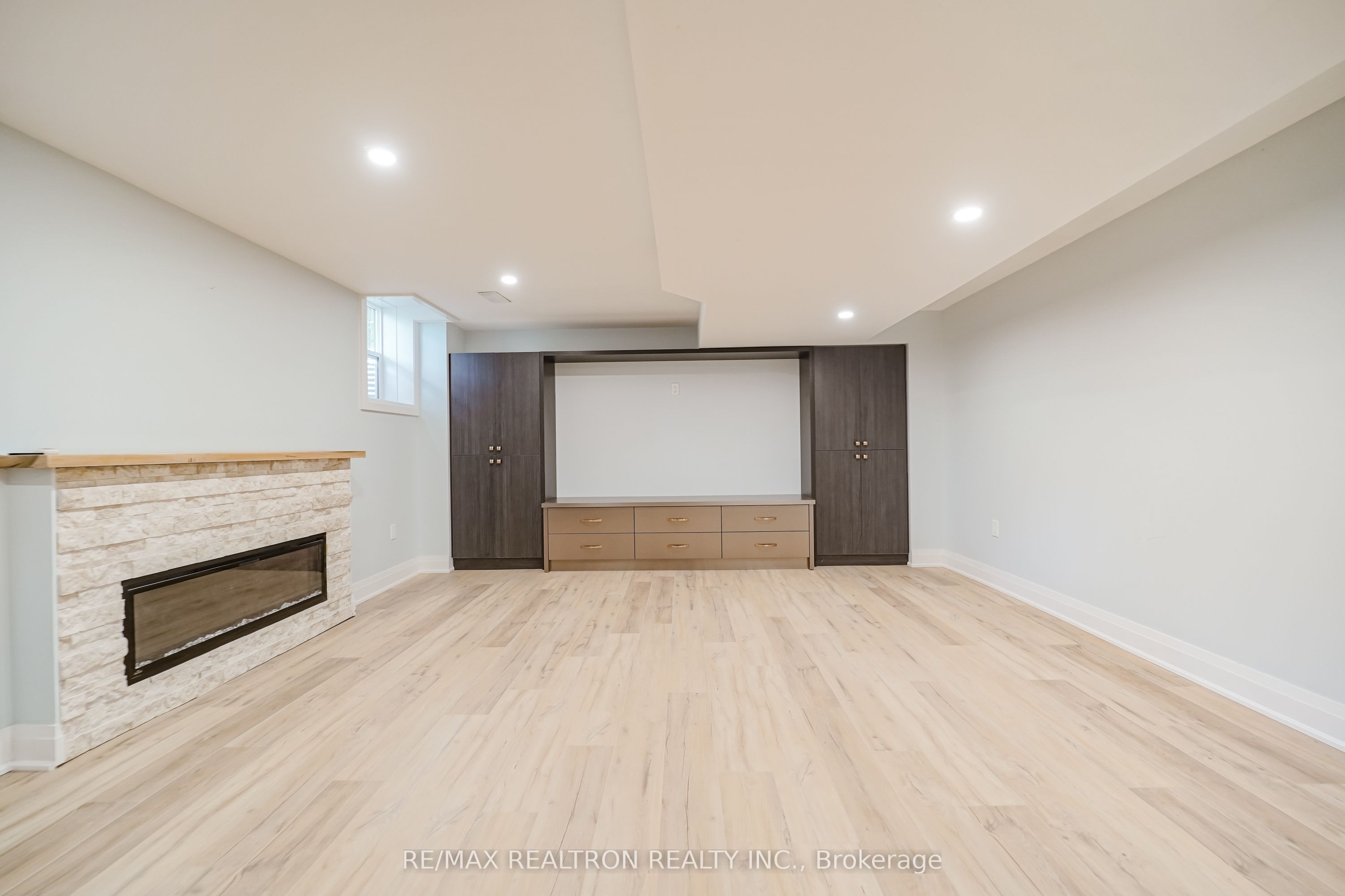 96 Hoile Drive Property Photo 28