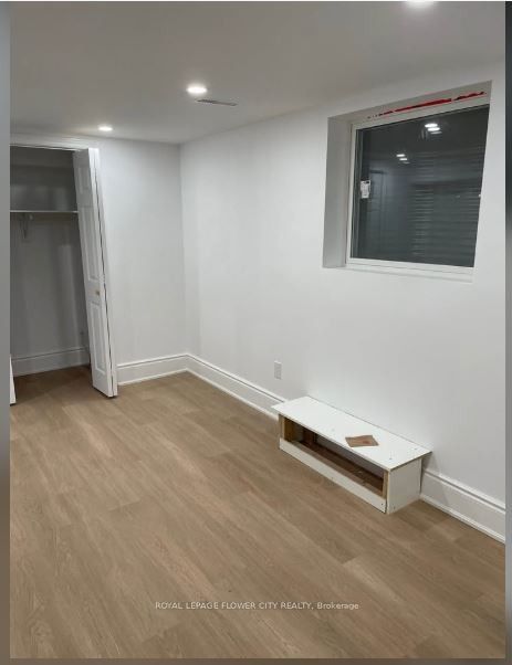 34 Gilmour Road Basement Property Photo 8