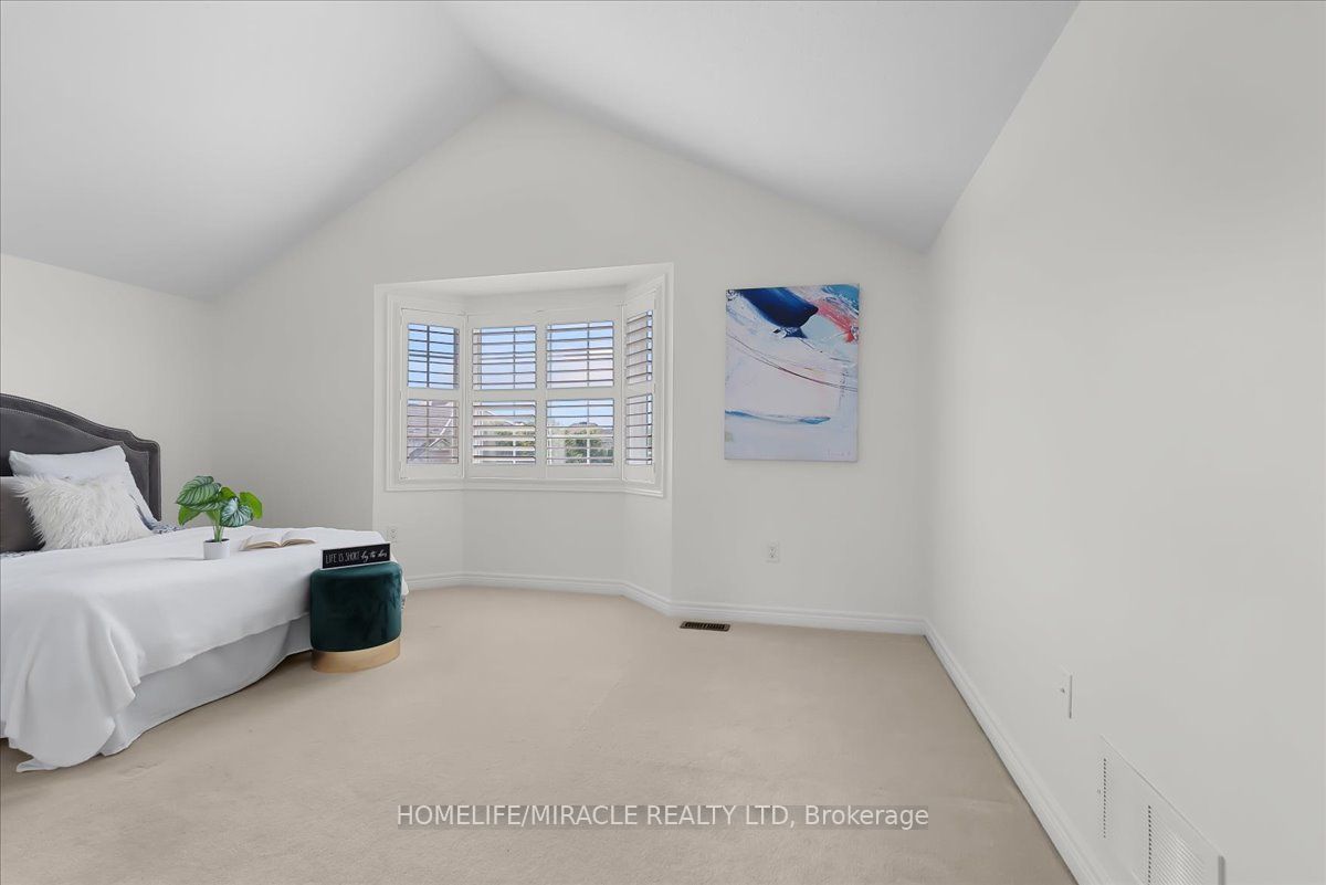141 Atherton Avenue Property Photo 32