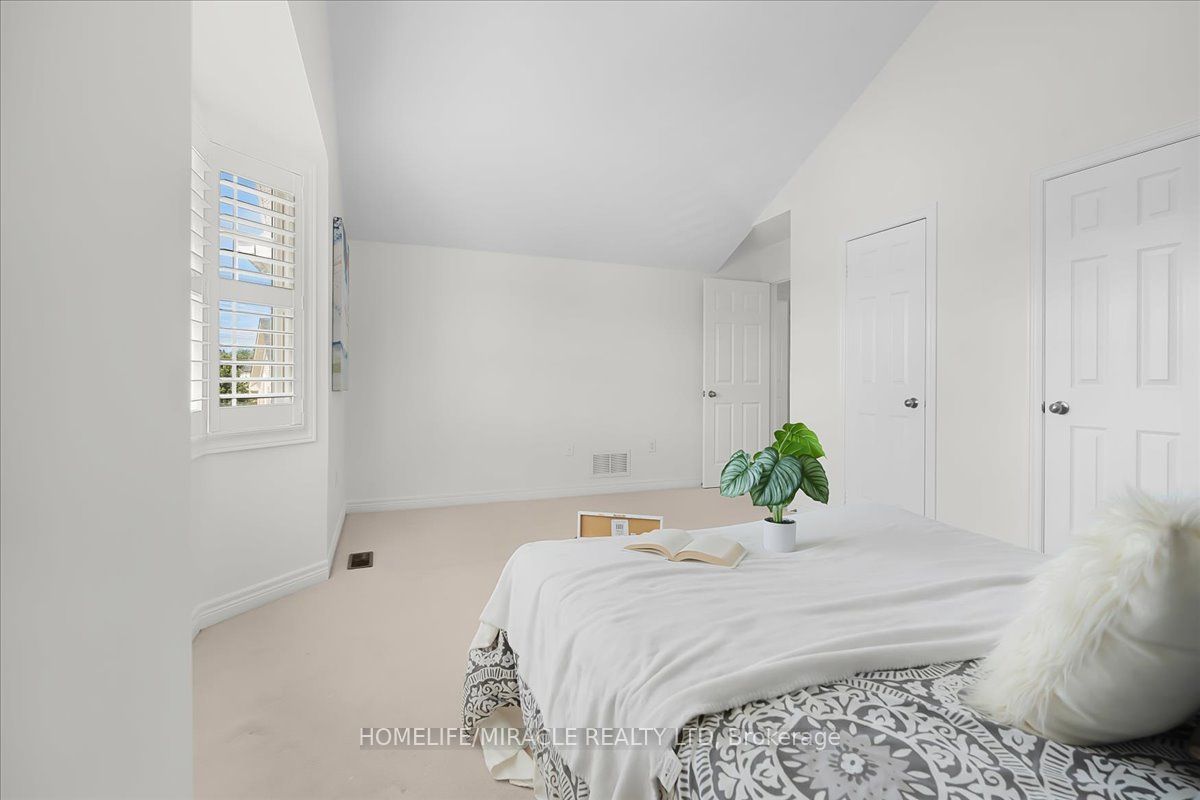 141 Atherton Avenue Property Photo 34