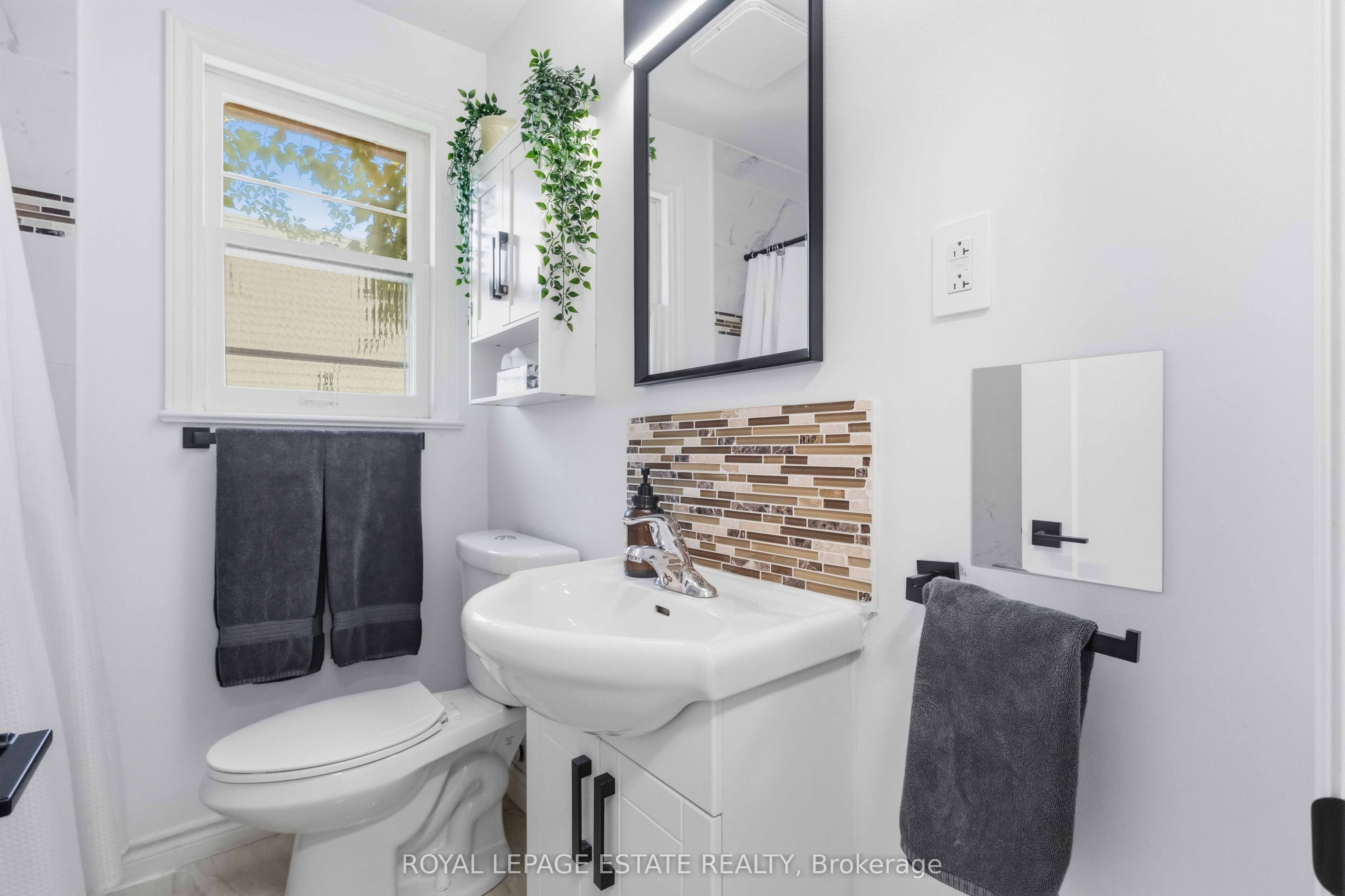 182 Coleman Avenue Property Photo 25