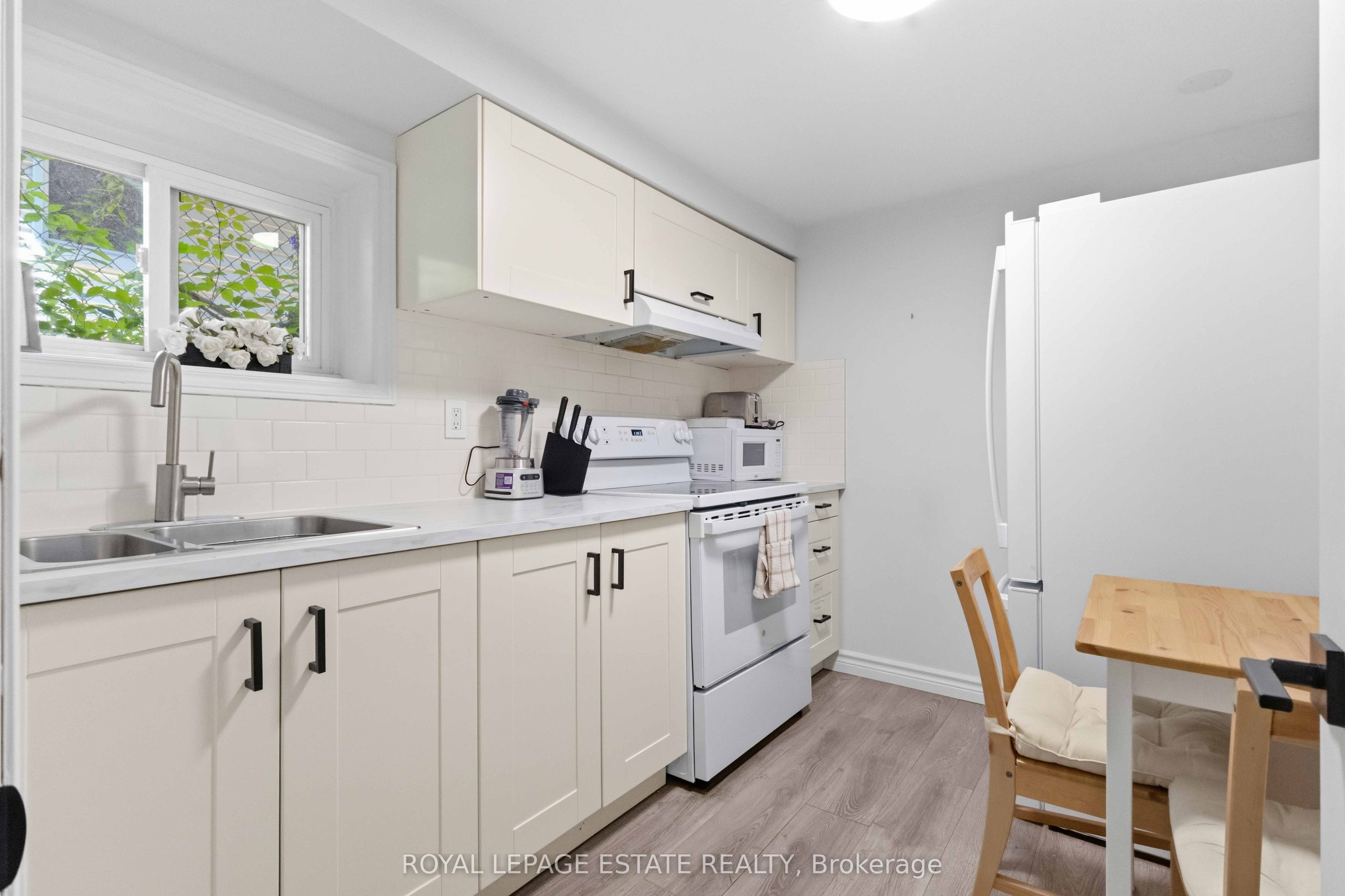 182 Coleman Avenue Property Photo 33