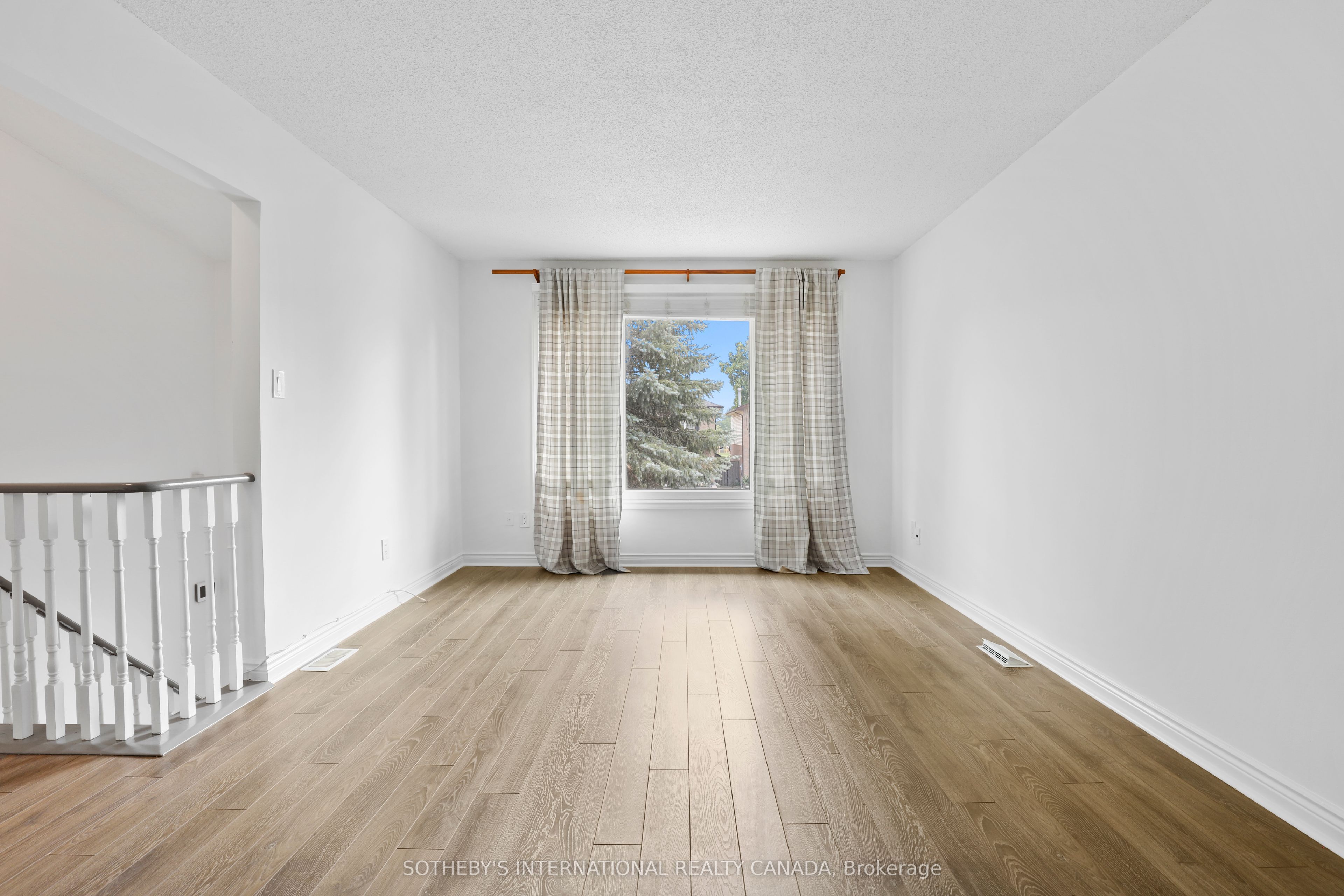12 Dunkin Avenue Property Photo 15