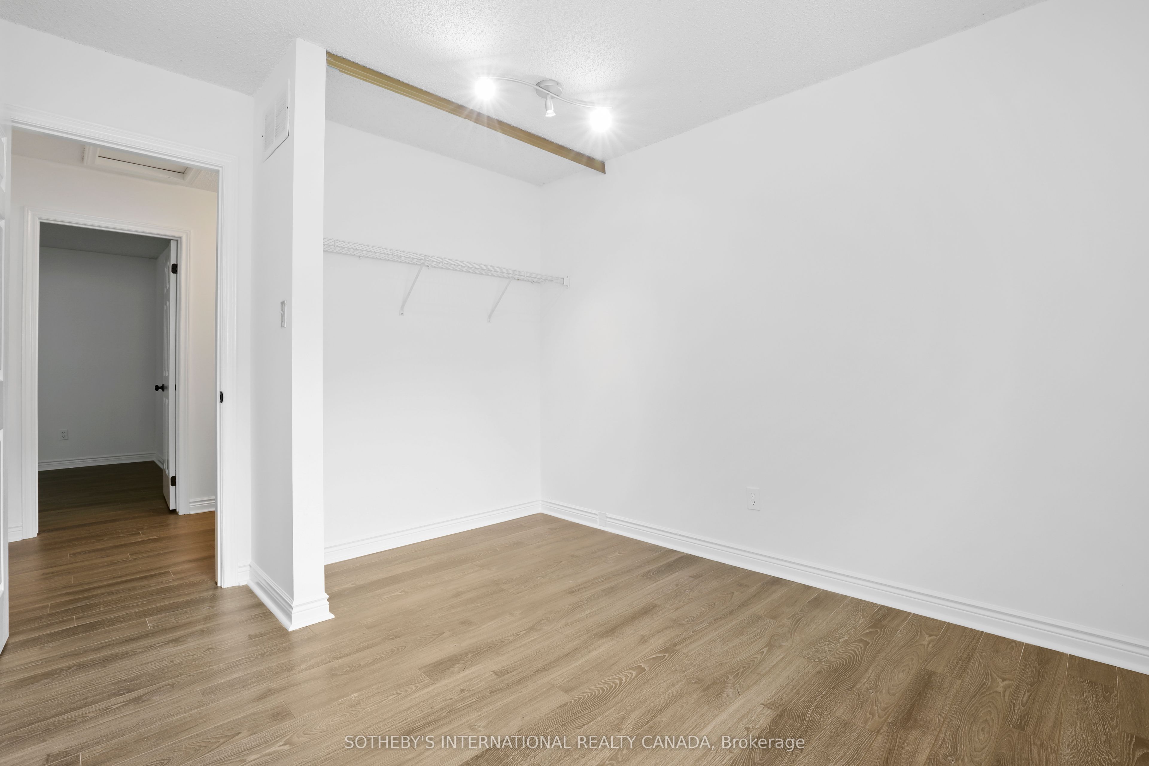 12 Dunkin Avenue Property Photo 20