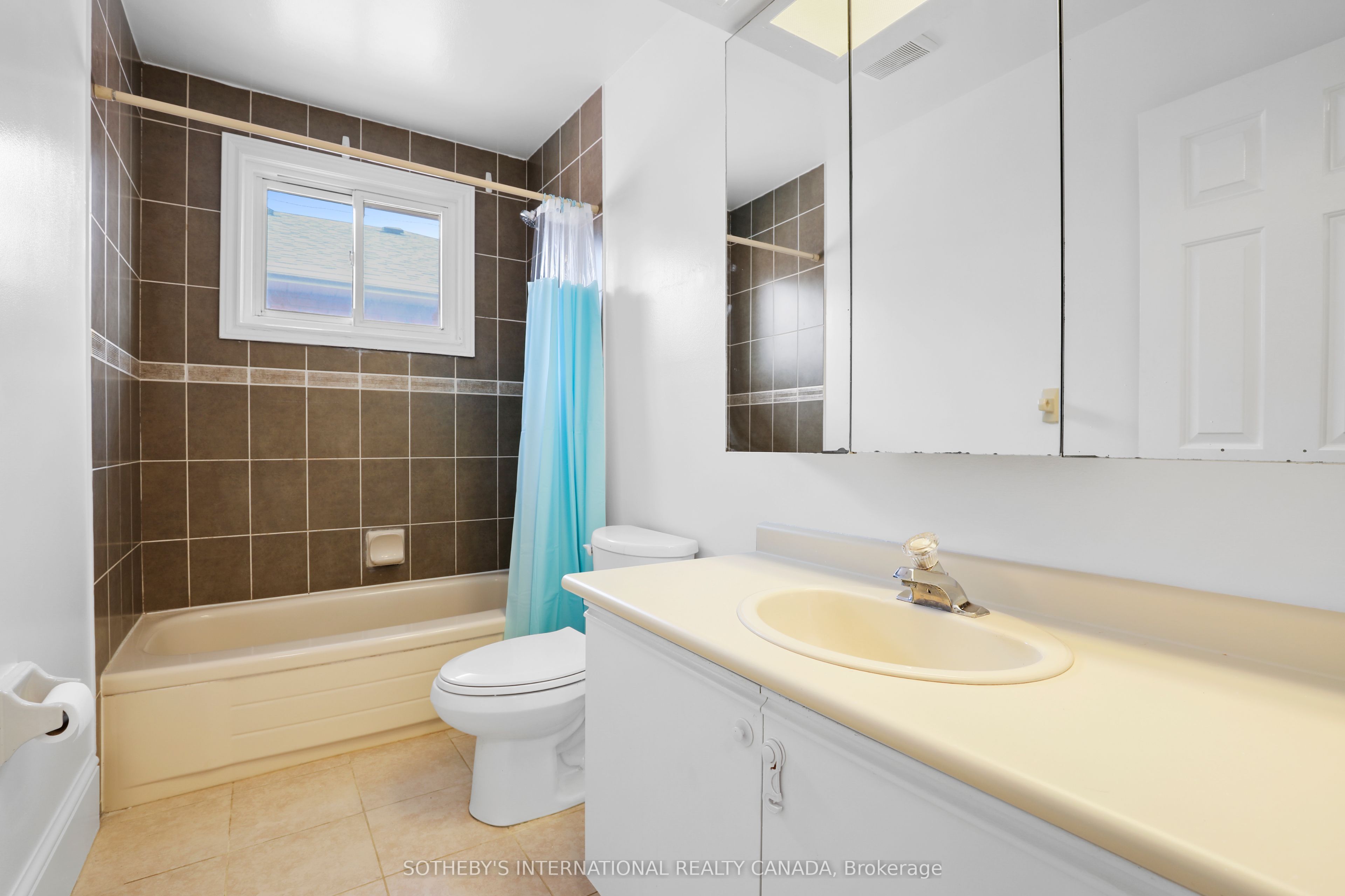 12 Dunkin Avenue Property Photo 23