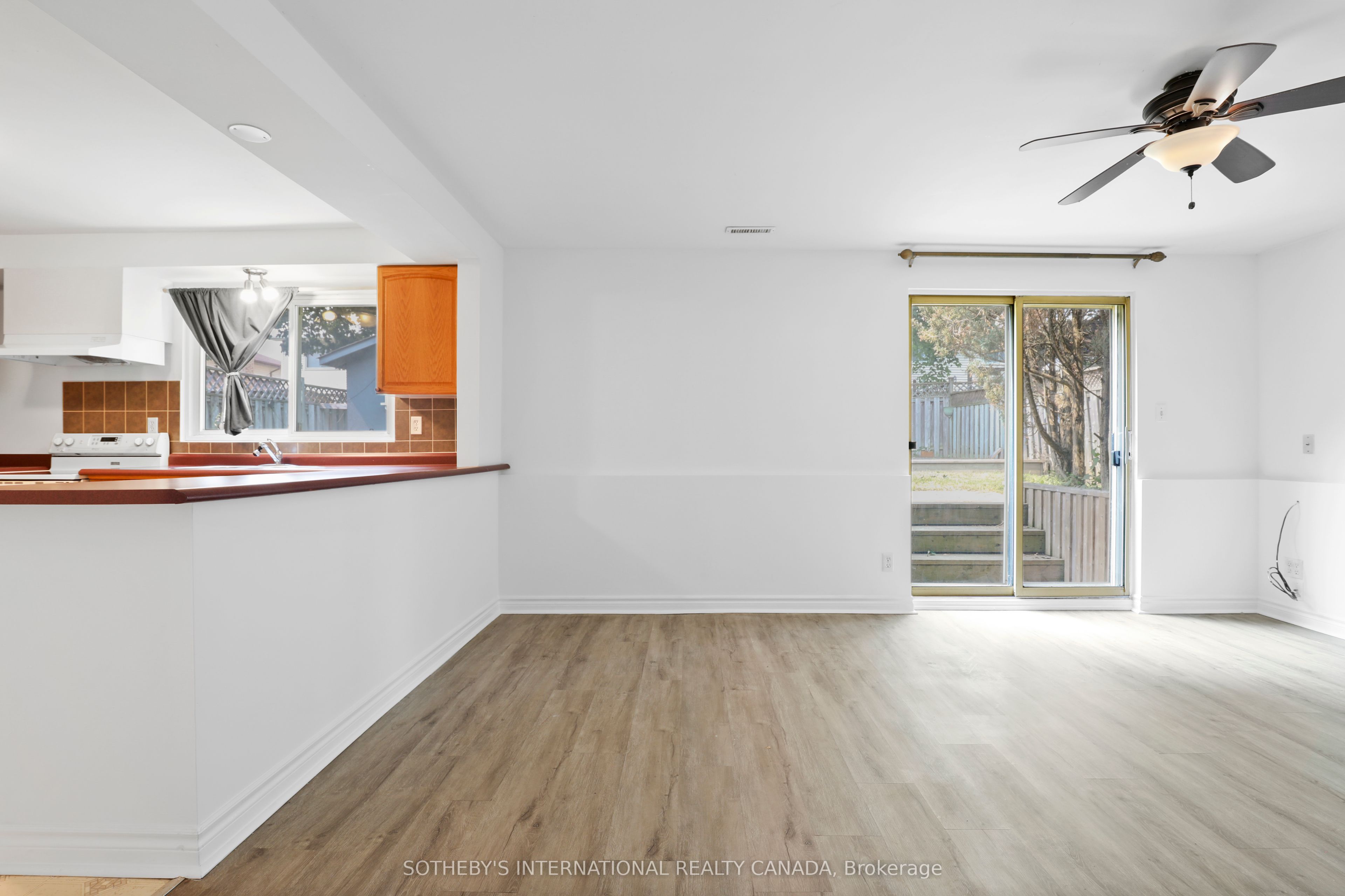 12 Dunkin Avenue Property Photo 25
