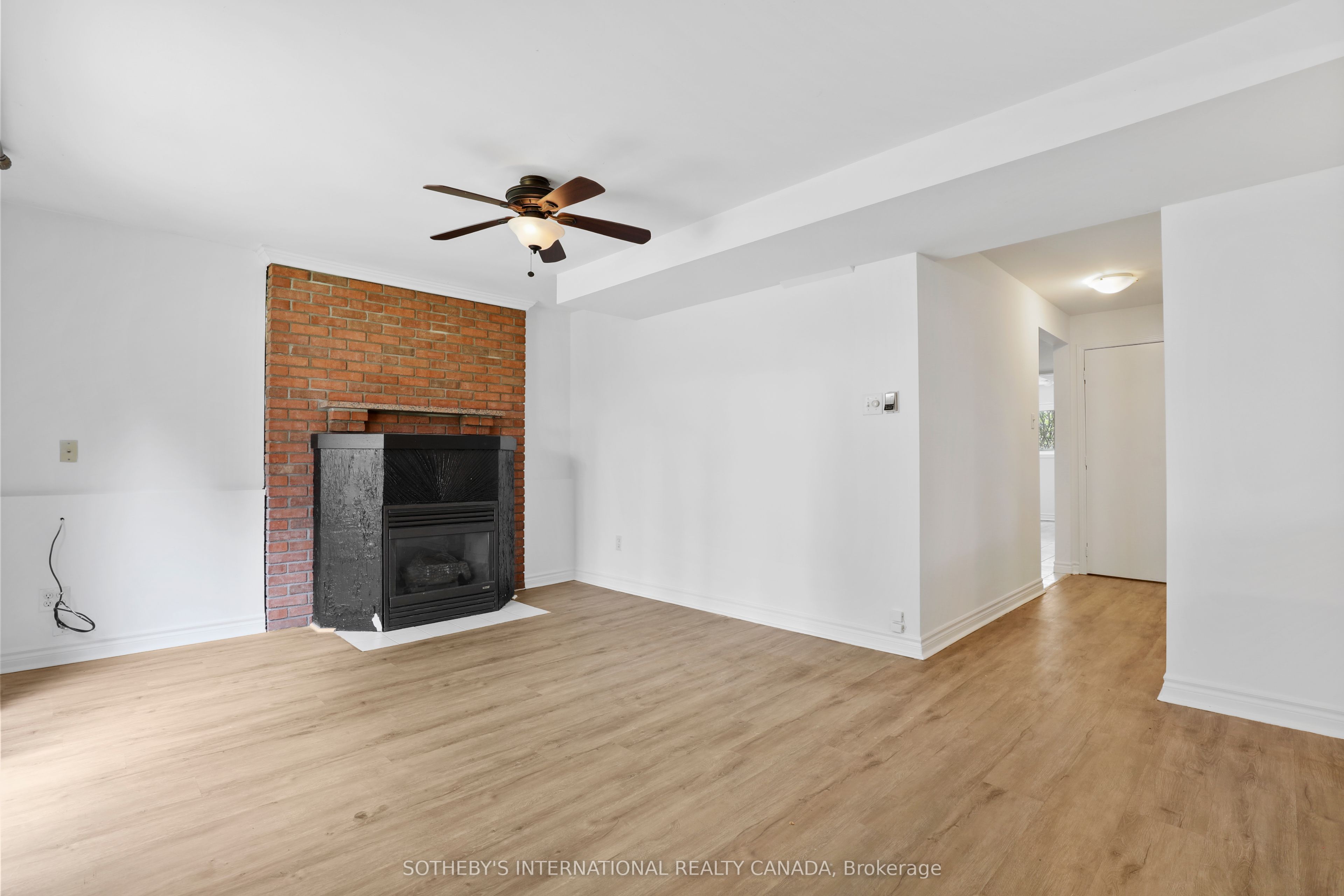 12 Dunkin Avenue Property Photo 27