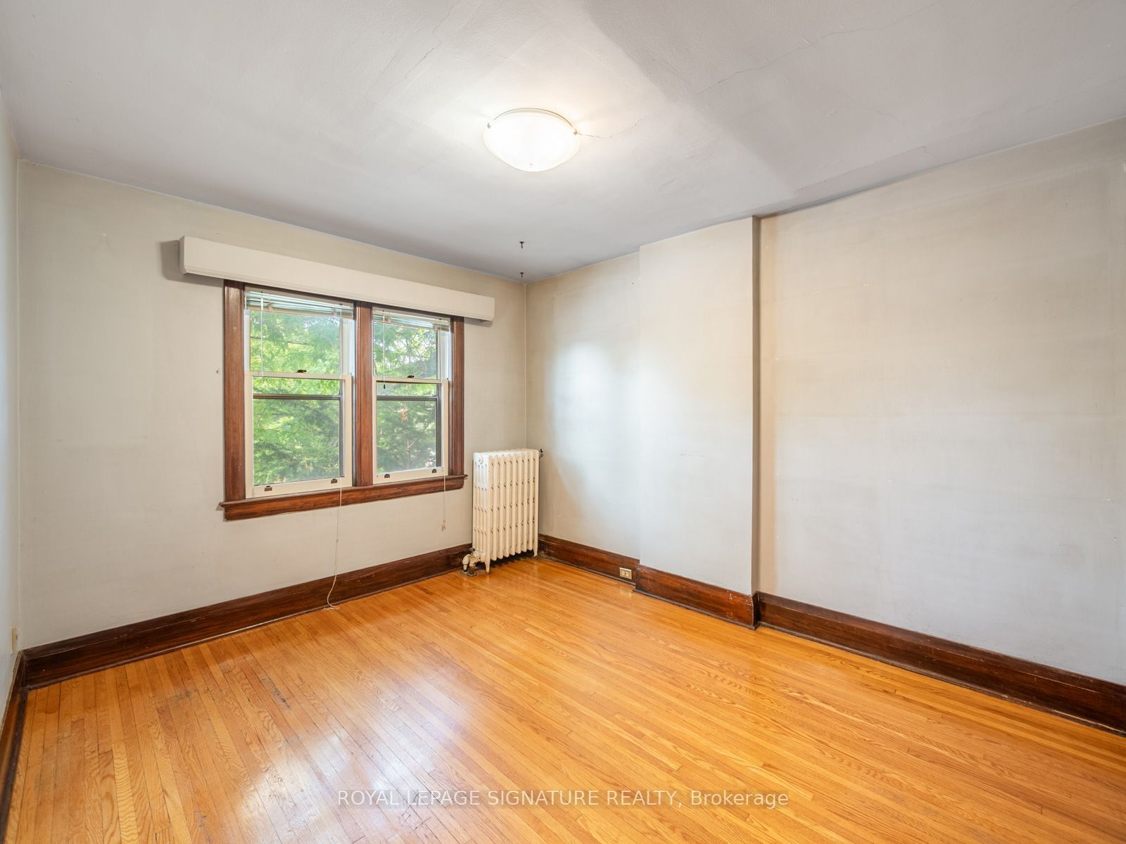 511 Donlands Avenue Property Photo 22