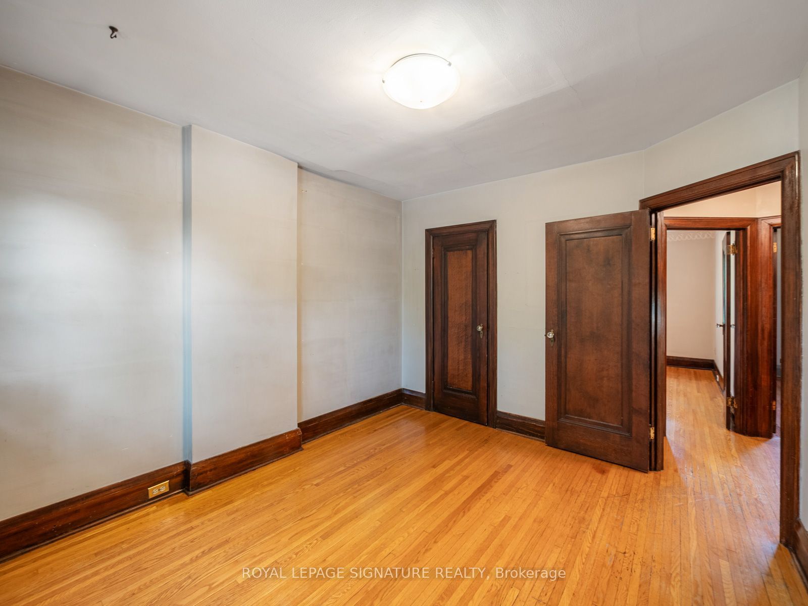 511 Donlands Avenue Property Photo 23