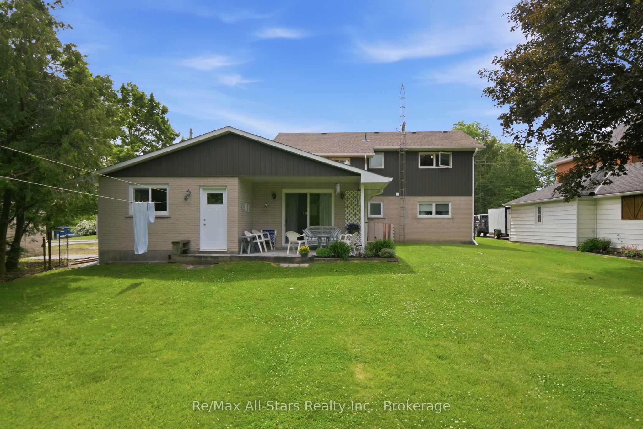 20013 Highway 12 Road Property Photo 4