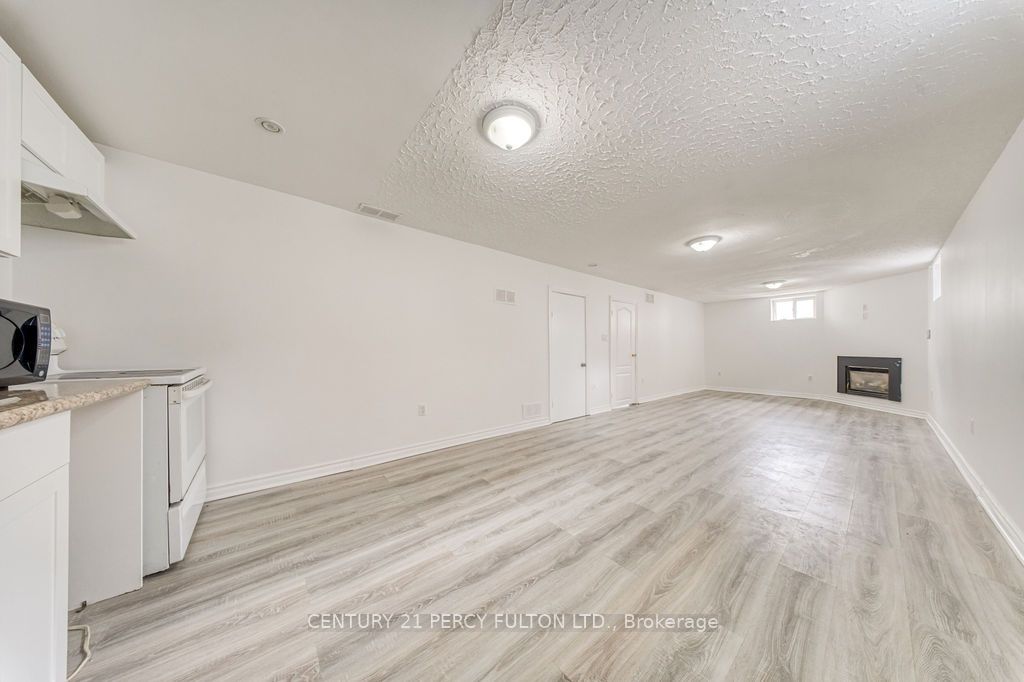 381 Conant Street Property Photo 37
