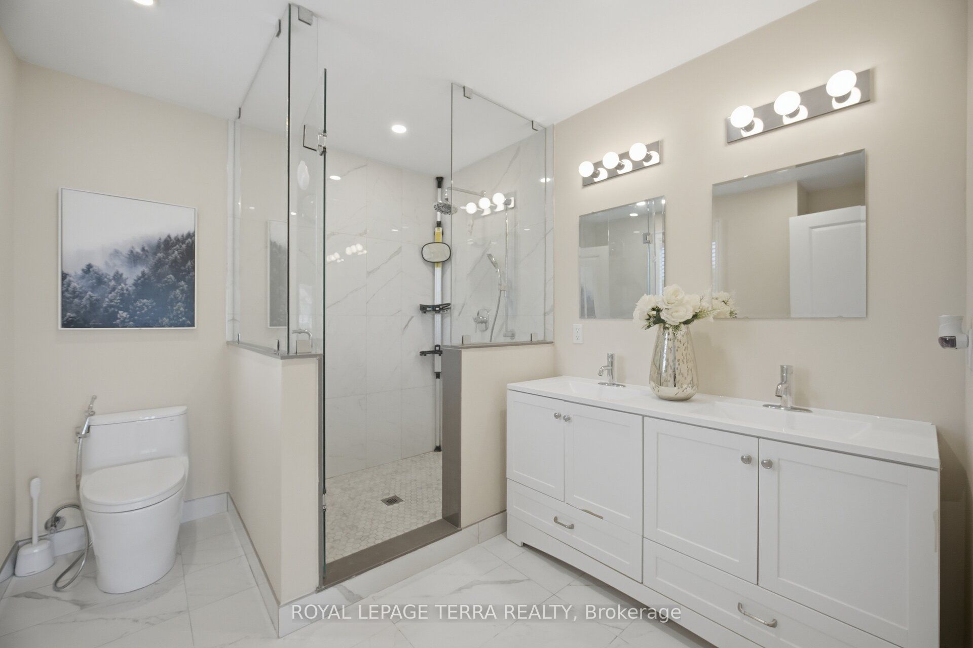 27 Minford Avenue Property Photo 29