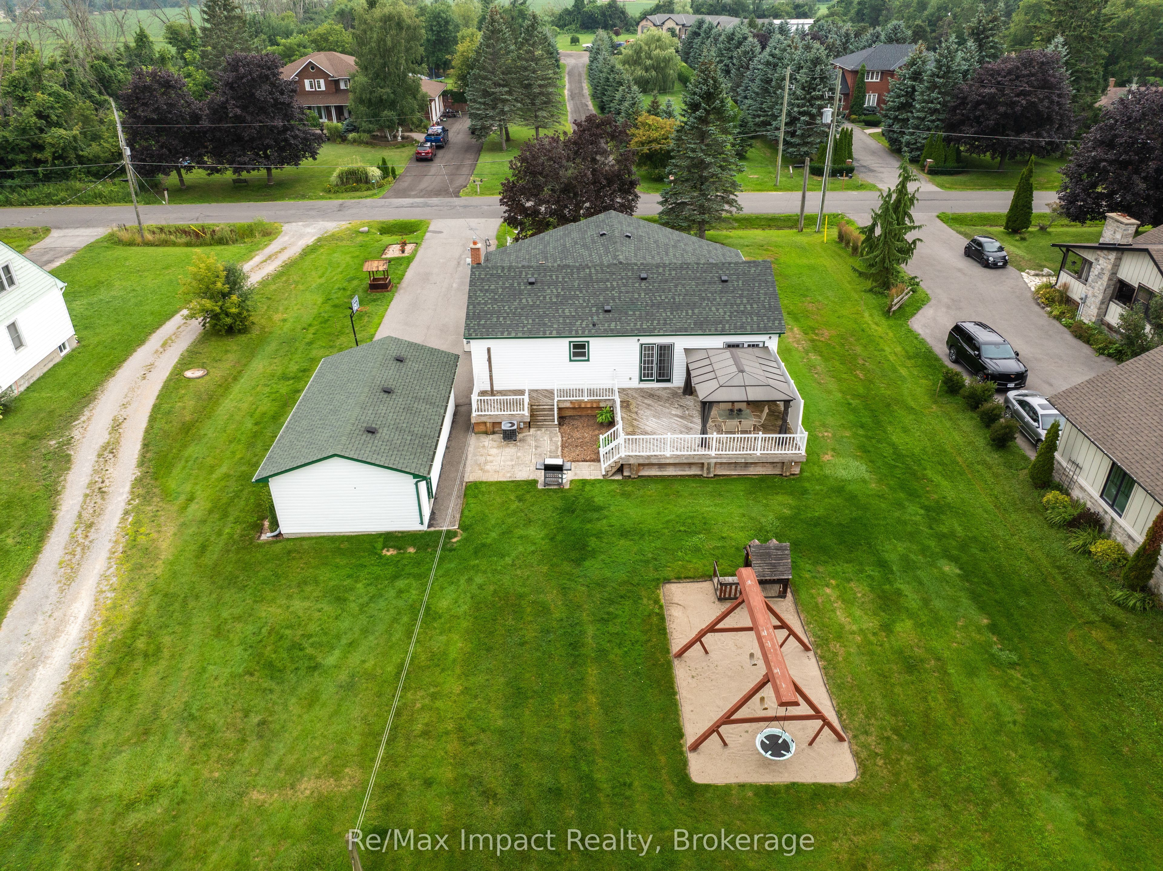 2347 Hancock Road Property Photo 3