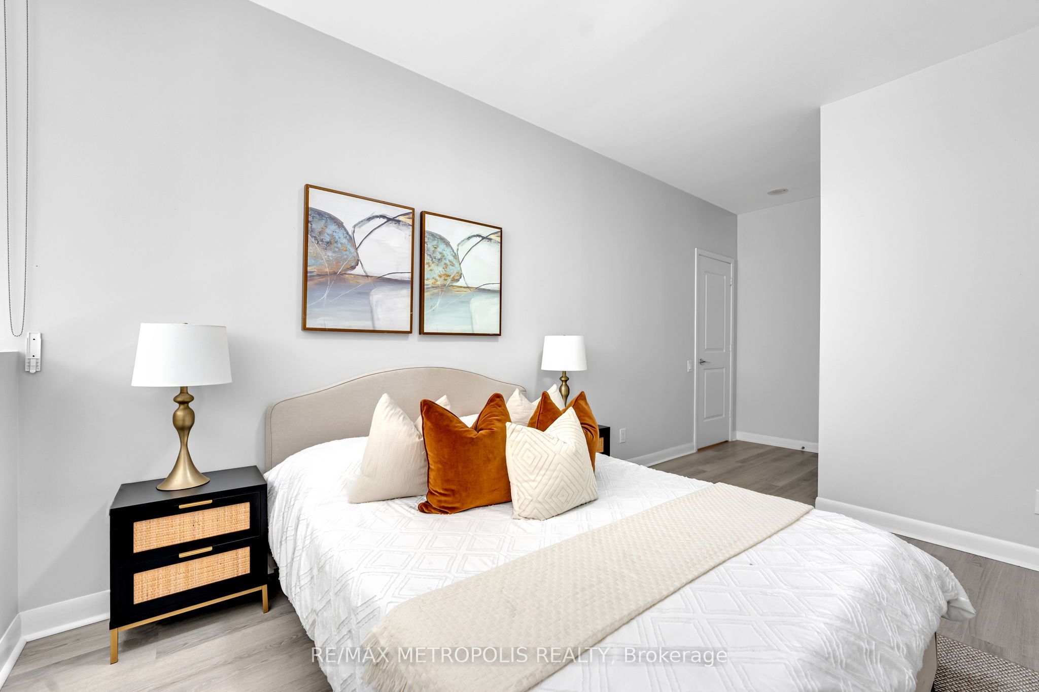 180 Borough Drive Property Photo 33