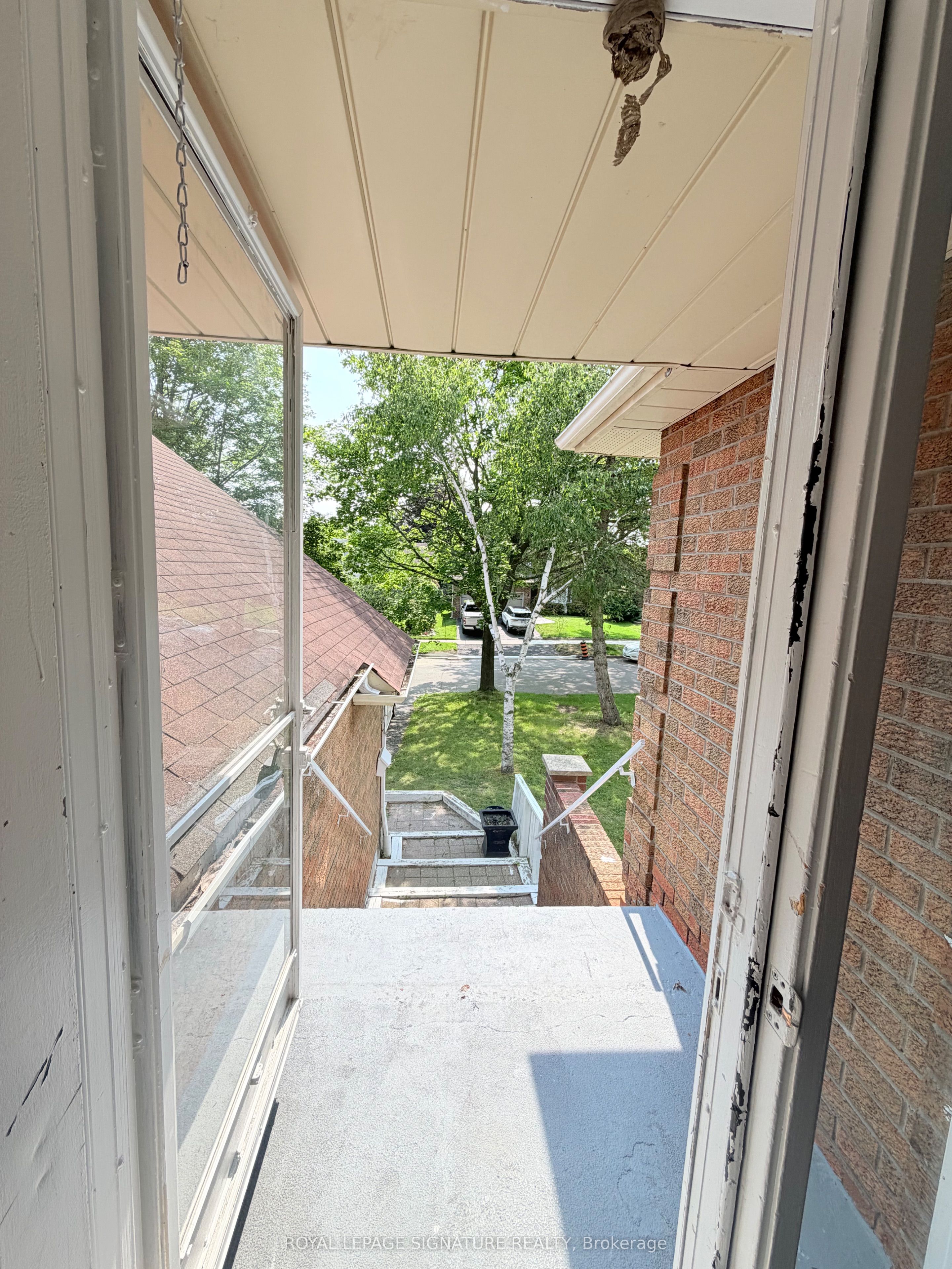 41 Broadbridge Drive Main And Upper Property Photo 4
