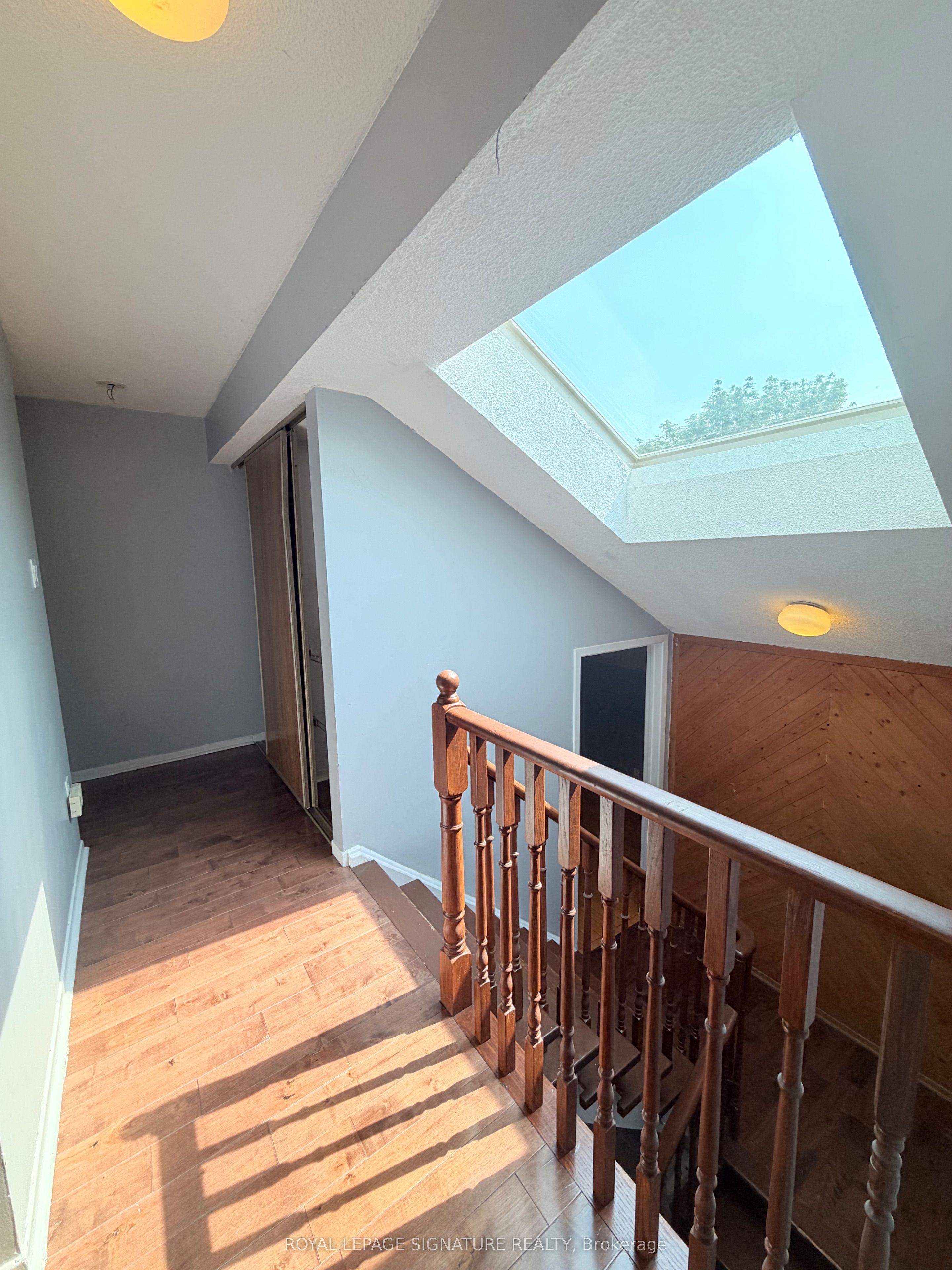 41 Broadbridge Drive Main And Upper Property Photo 20