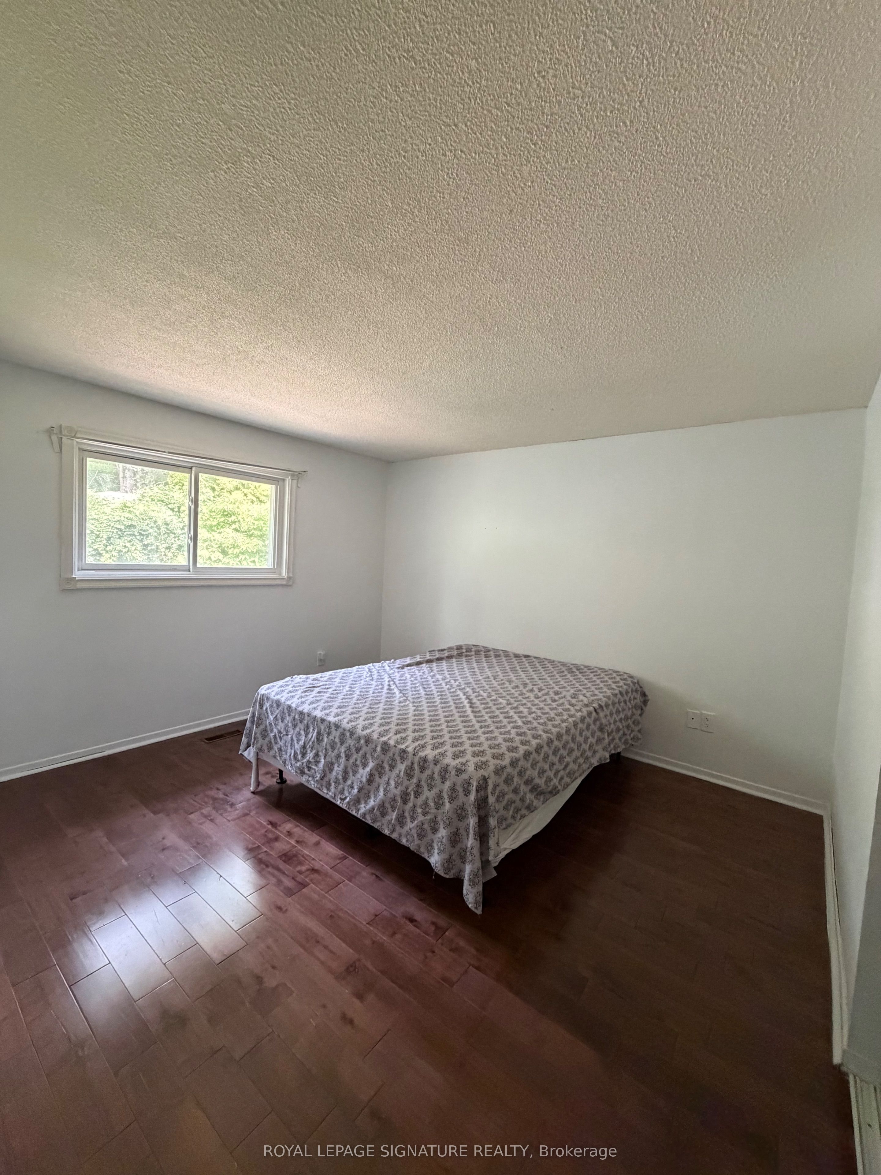 41 Broadbridge Drive Main And Upper Property Photo 27