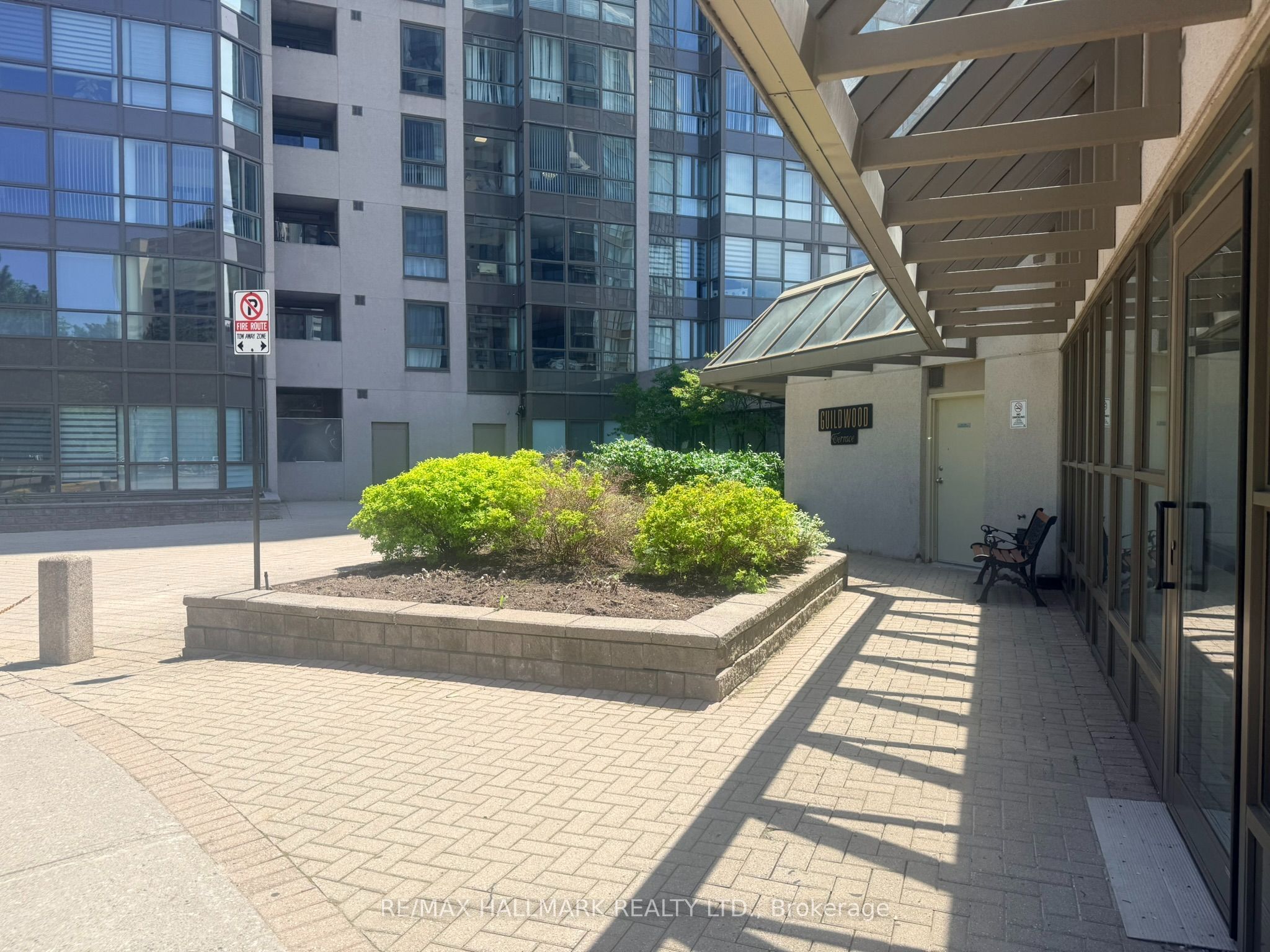 3231 Eglinton Avenue E 1105 Property Photo 3