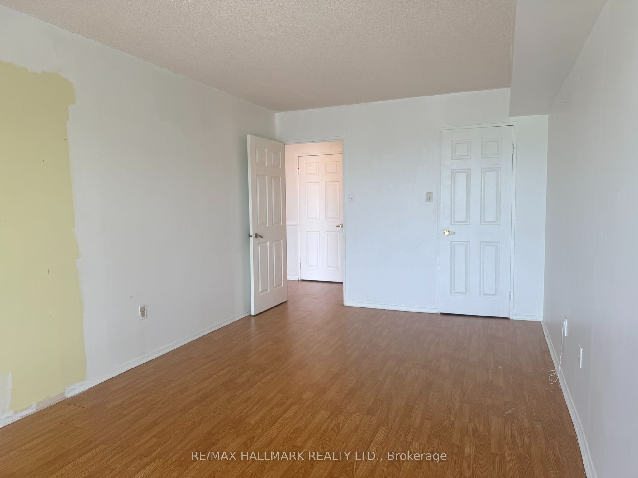 3231 Eglinton Avenue E 1105 Property Photo 12