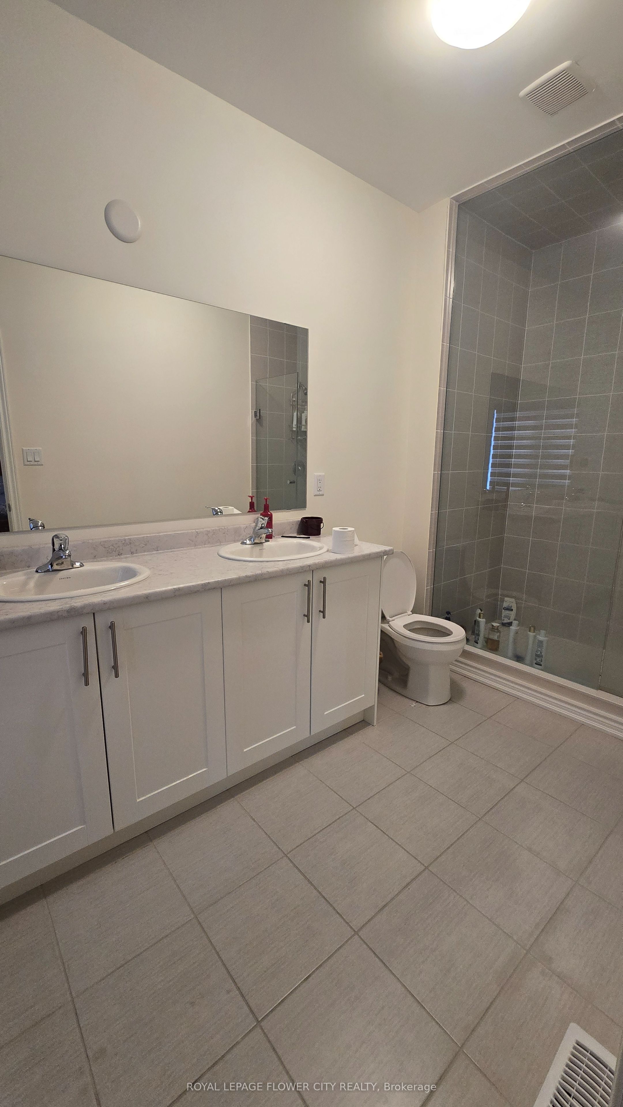 1241 Rexton Drive Property Photo 13