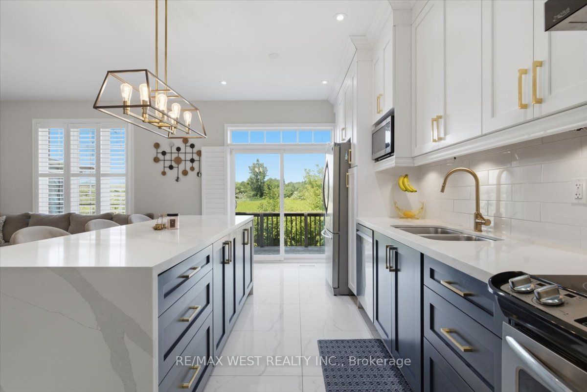 29 Stockell Crescent Property Photo 11