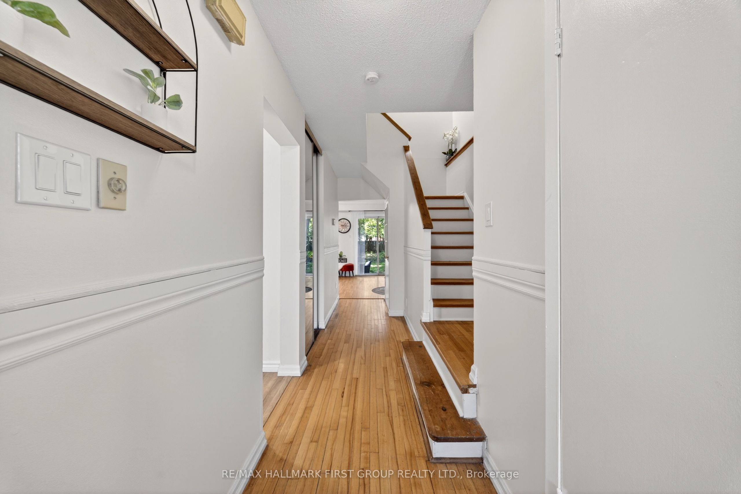 33 Harrison Court Property Photo 6