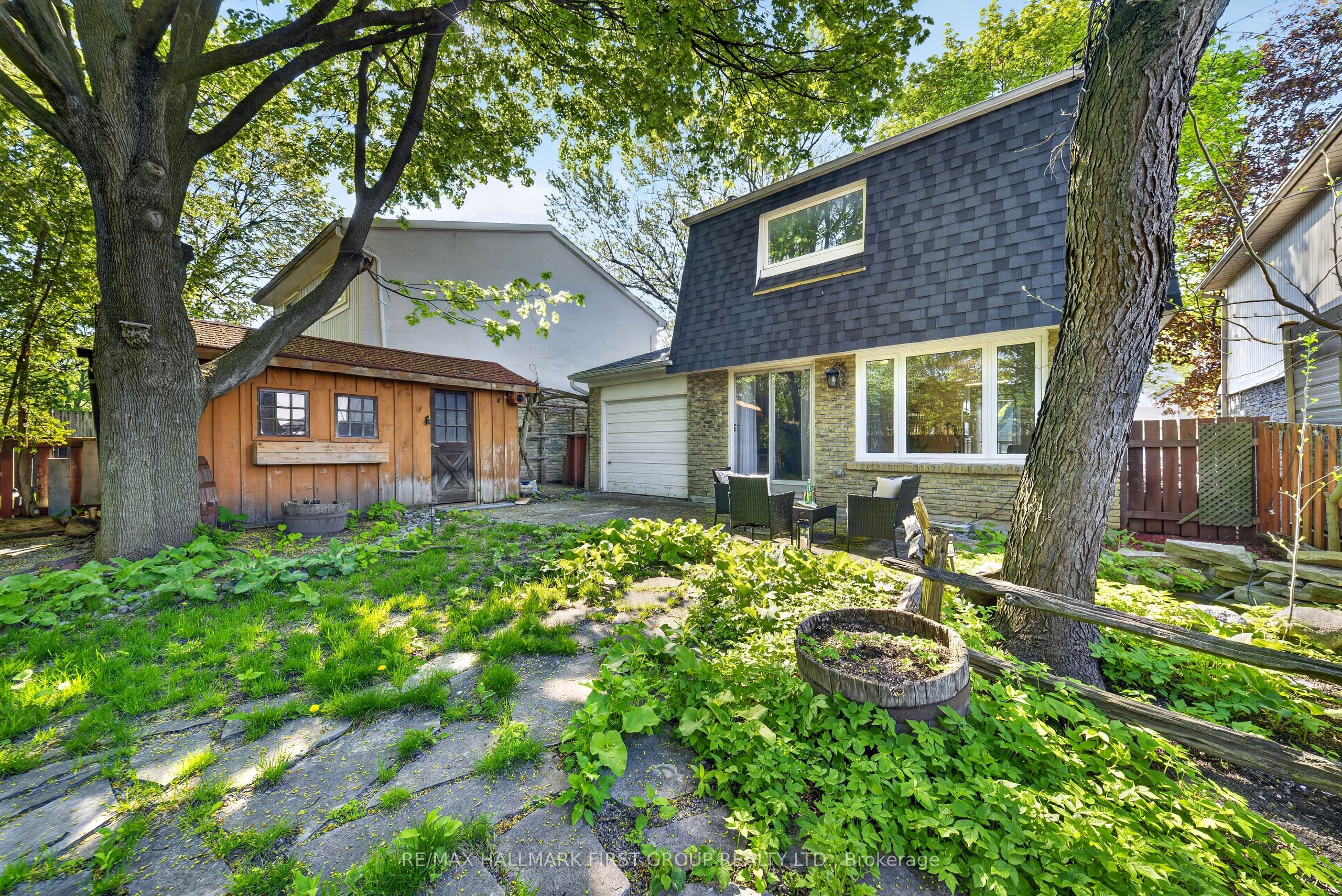 33 Harrison Court Property Photo 44