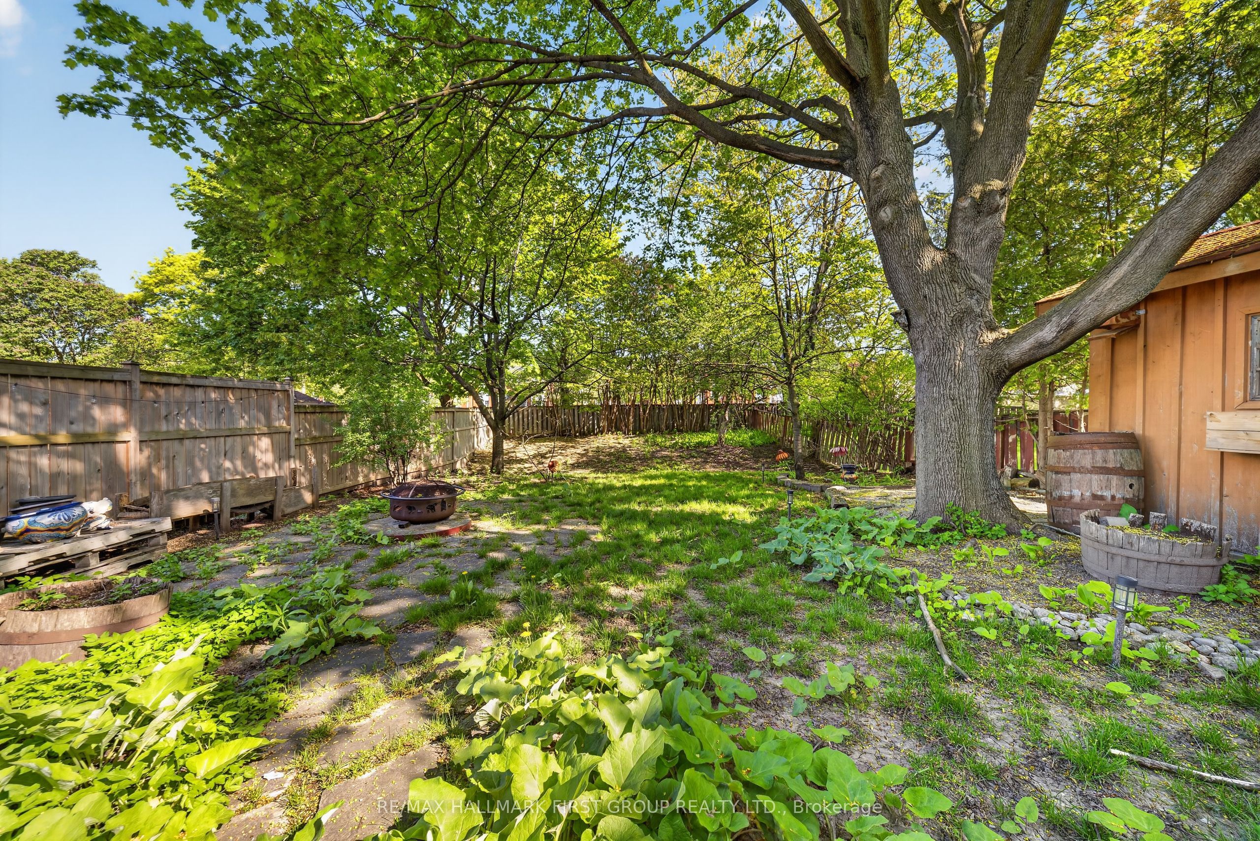 33 Harrison Court Property Photo 46
