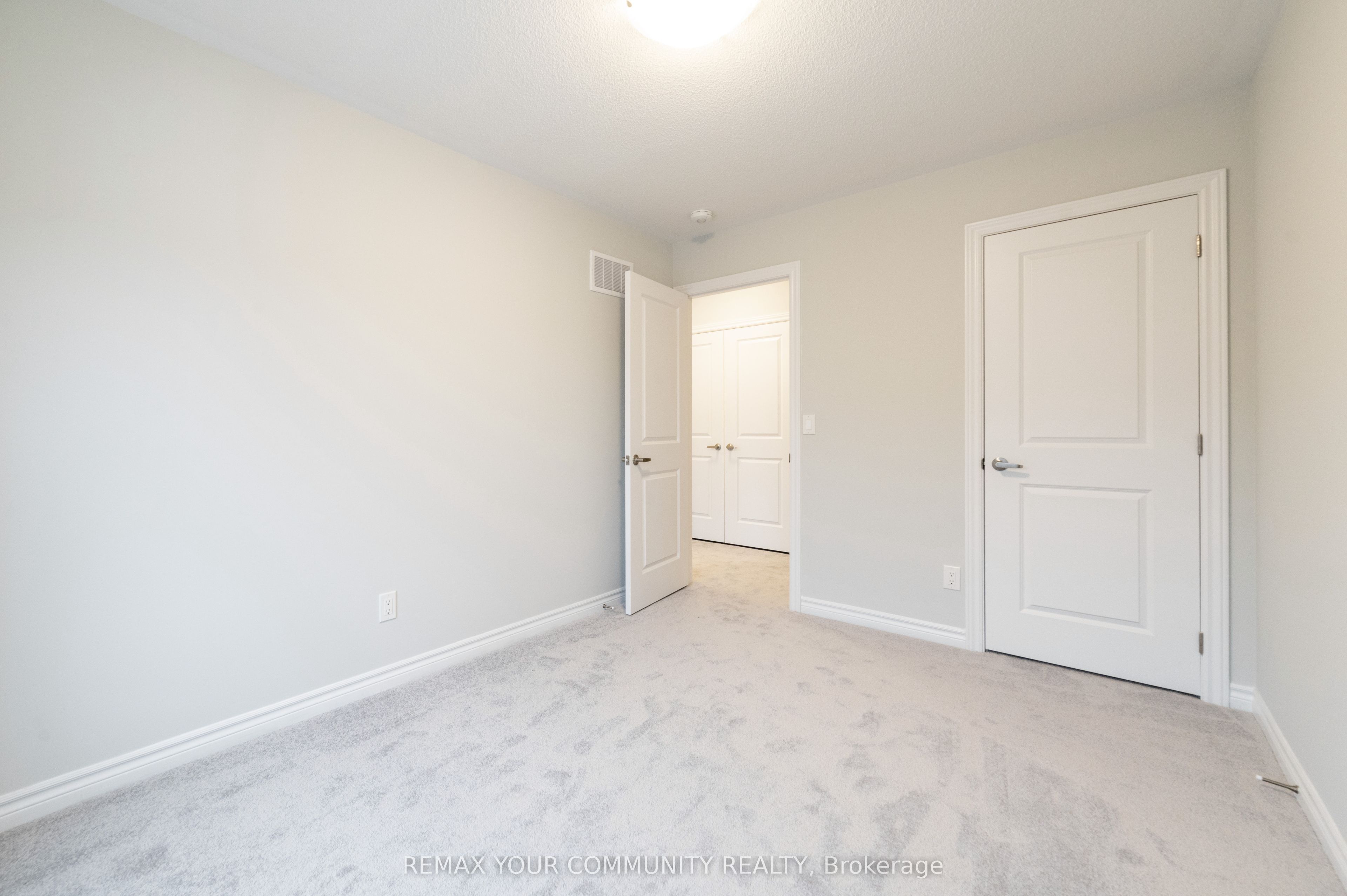 1028 Dyas Avenue Property Photo 17