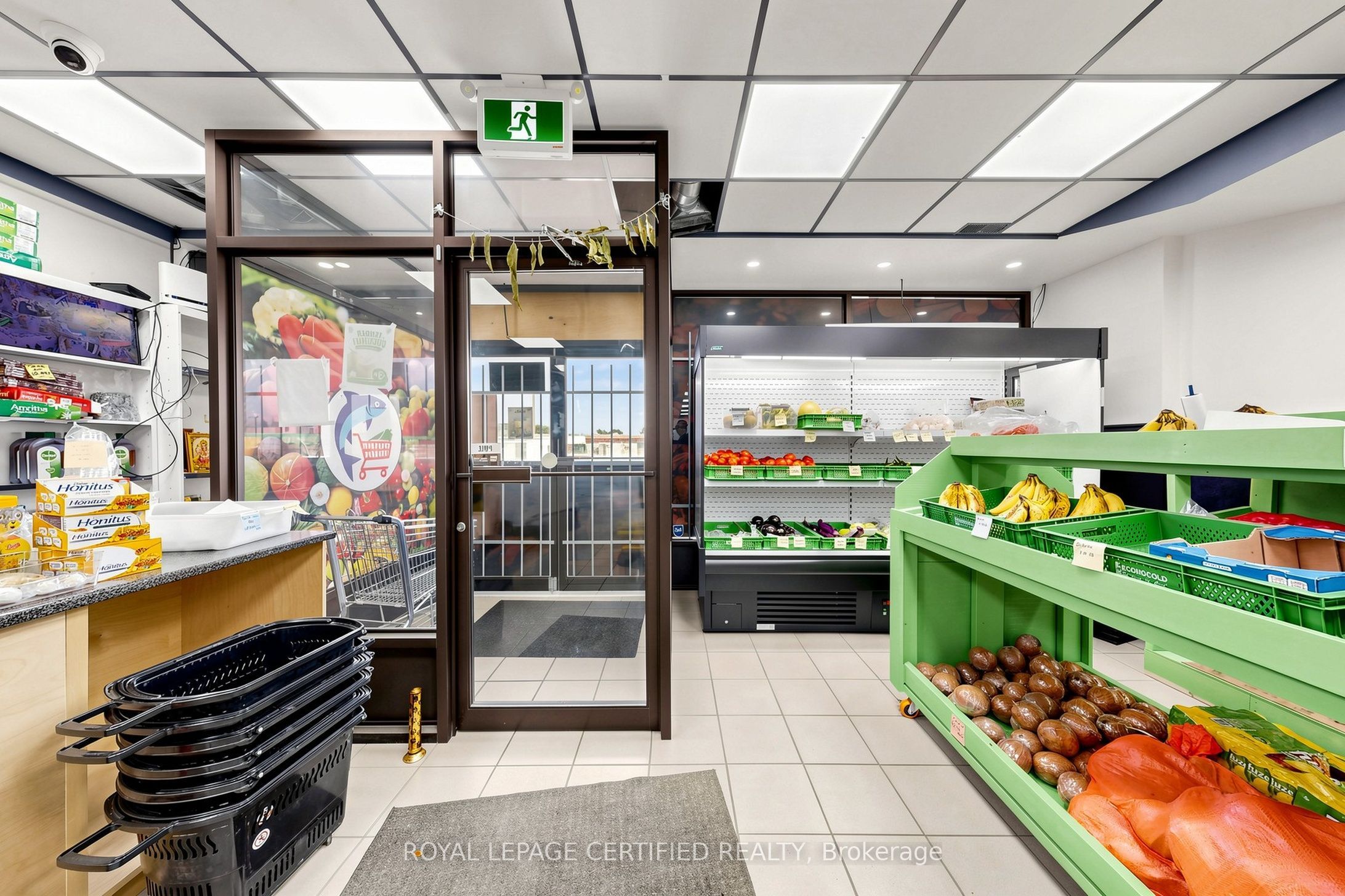 2679 Eglinton Avenue E 8 Property Photo 5
