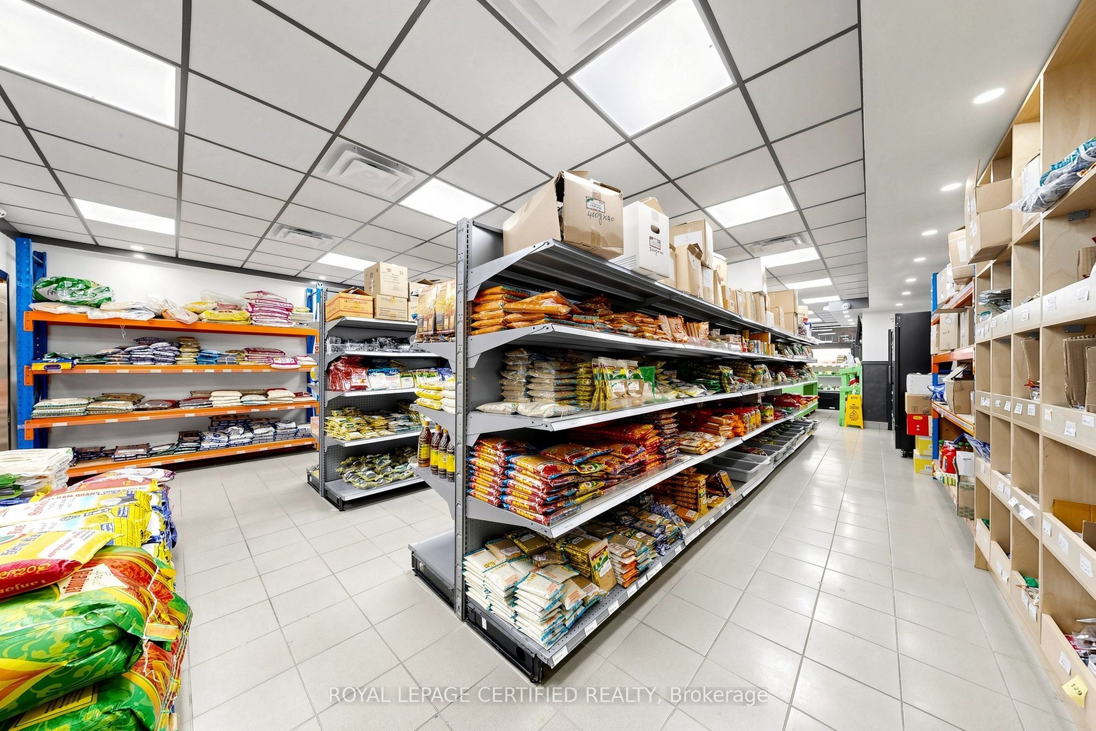 2679 Eglinton Avenue E 8 Property Photo 19