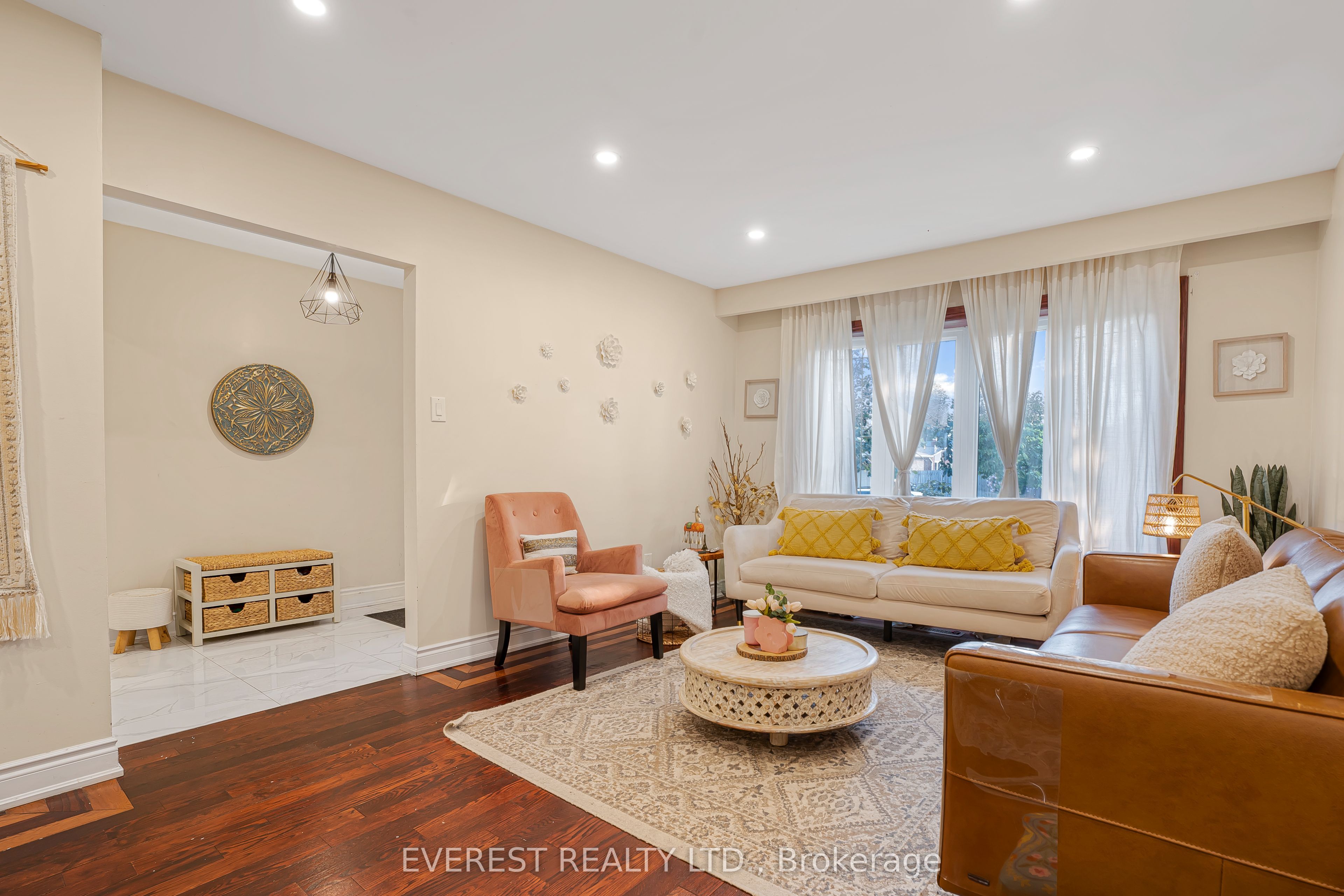 228 Michael Boulevard Property Photo 5
