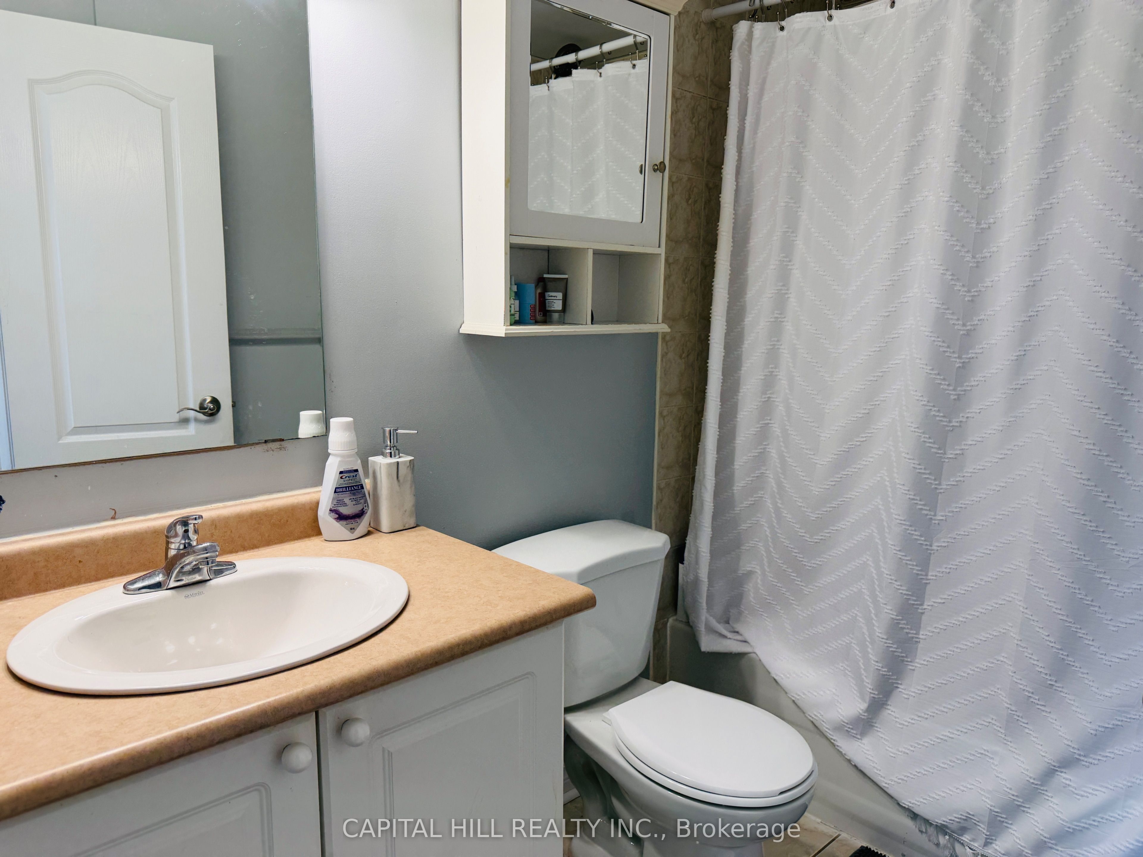 E13660248 Property Photo 27