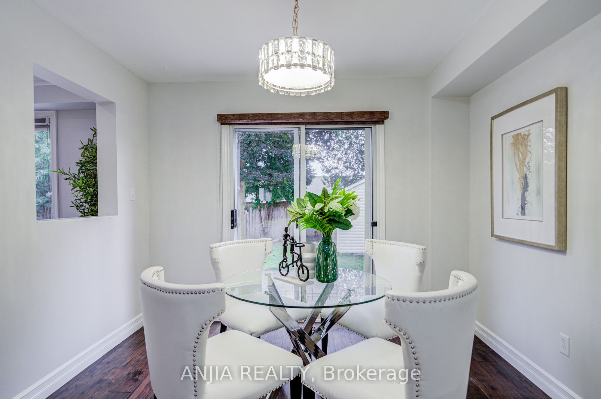 7 Allayden Drive Property Photo 6